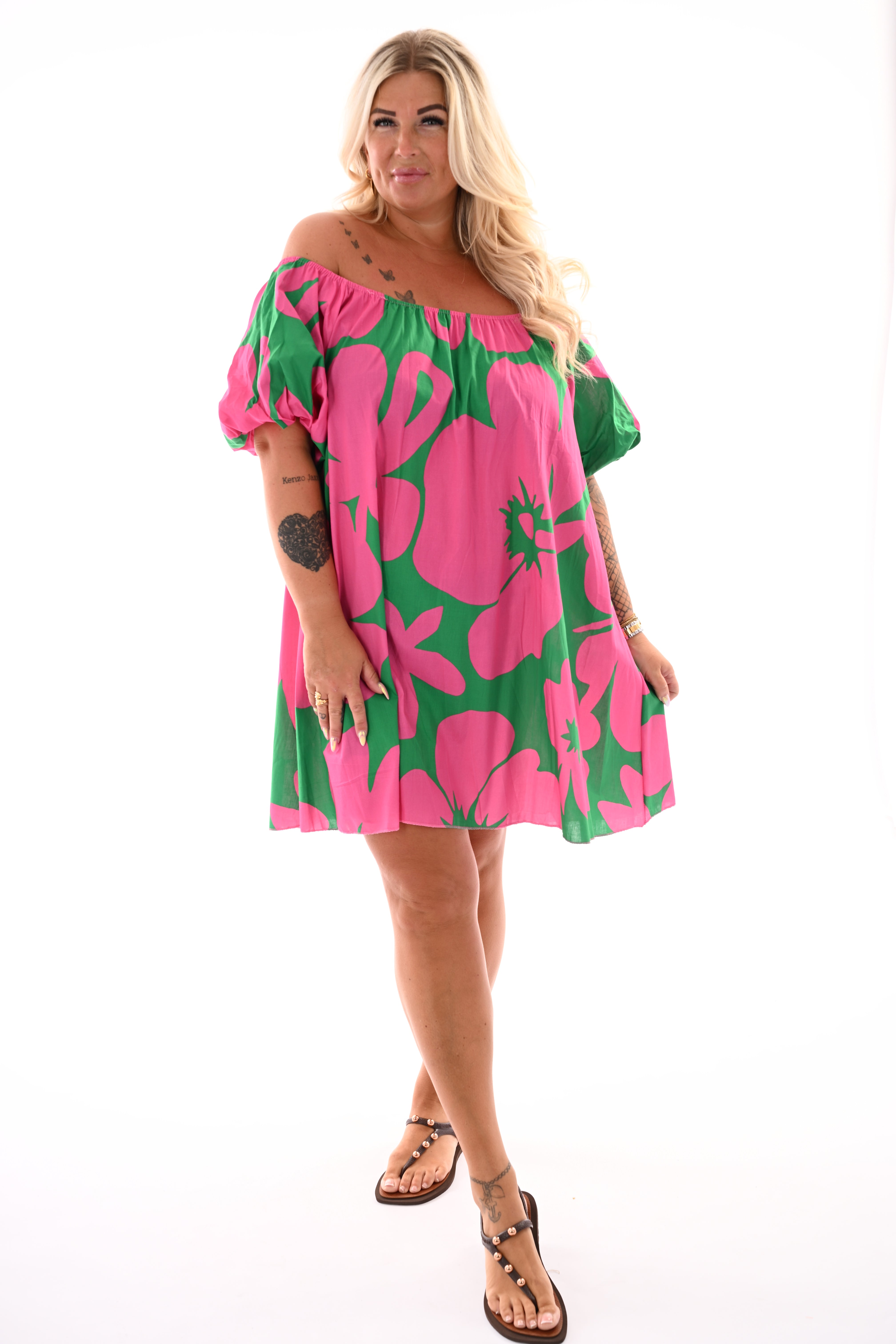 Off-shoulder jurk korte pofmouwen bloem roze/groen