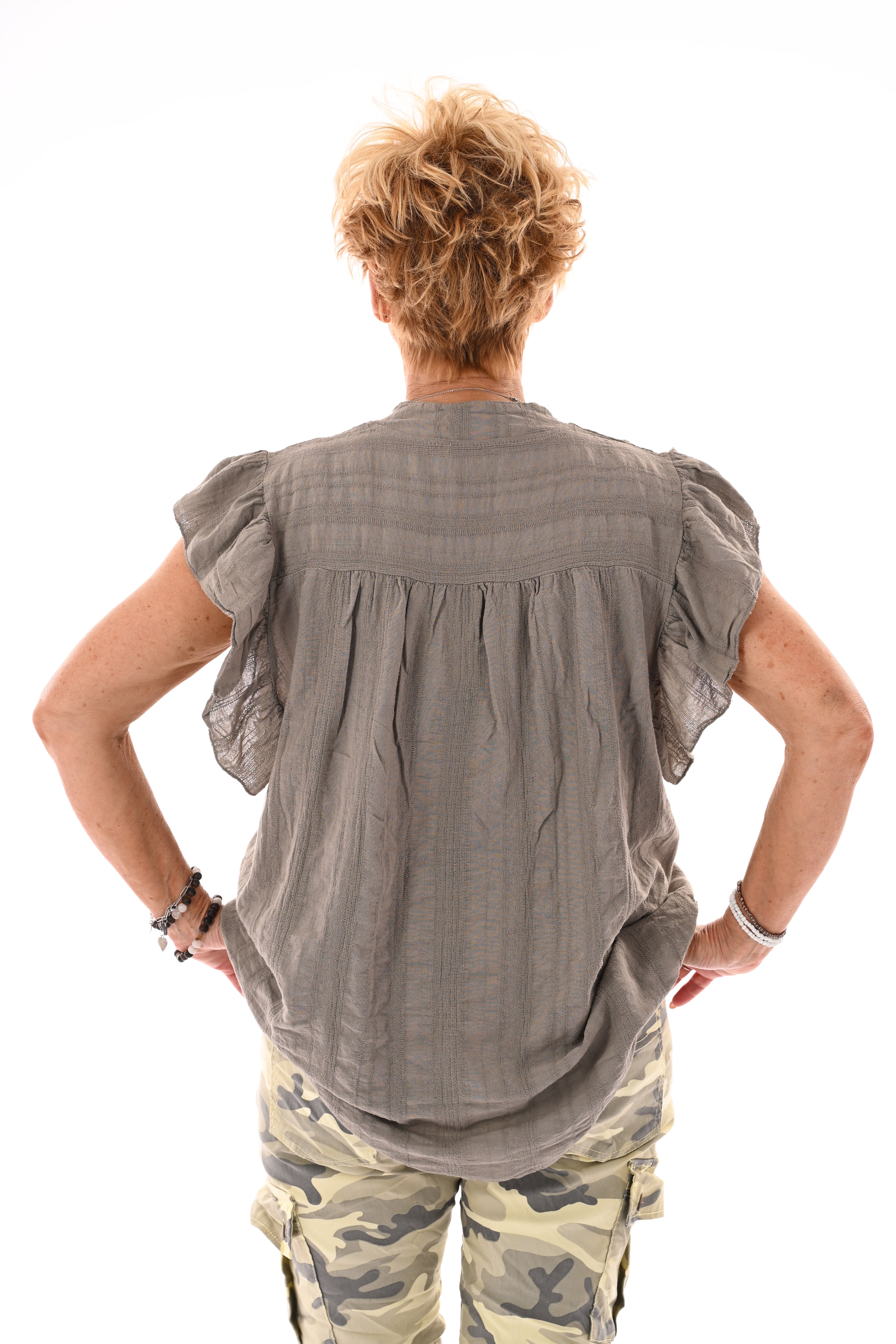 Top korte roezelmouwen v-hals taupe