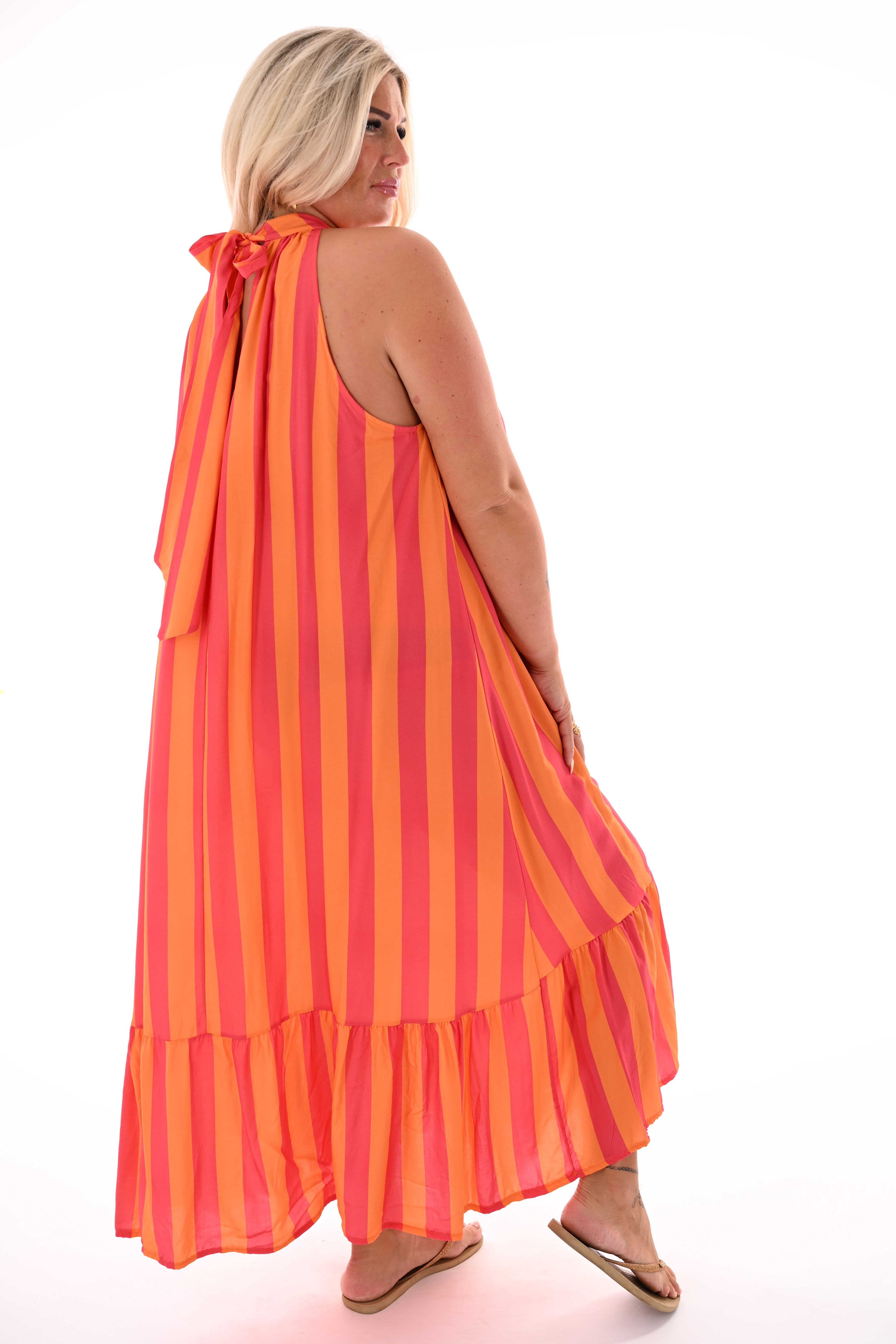 Lange halter jurk met strepen donkerroze/oranje