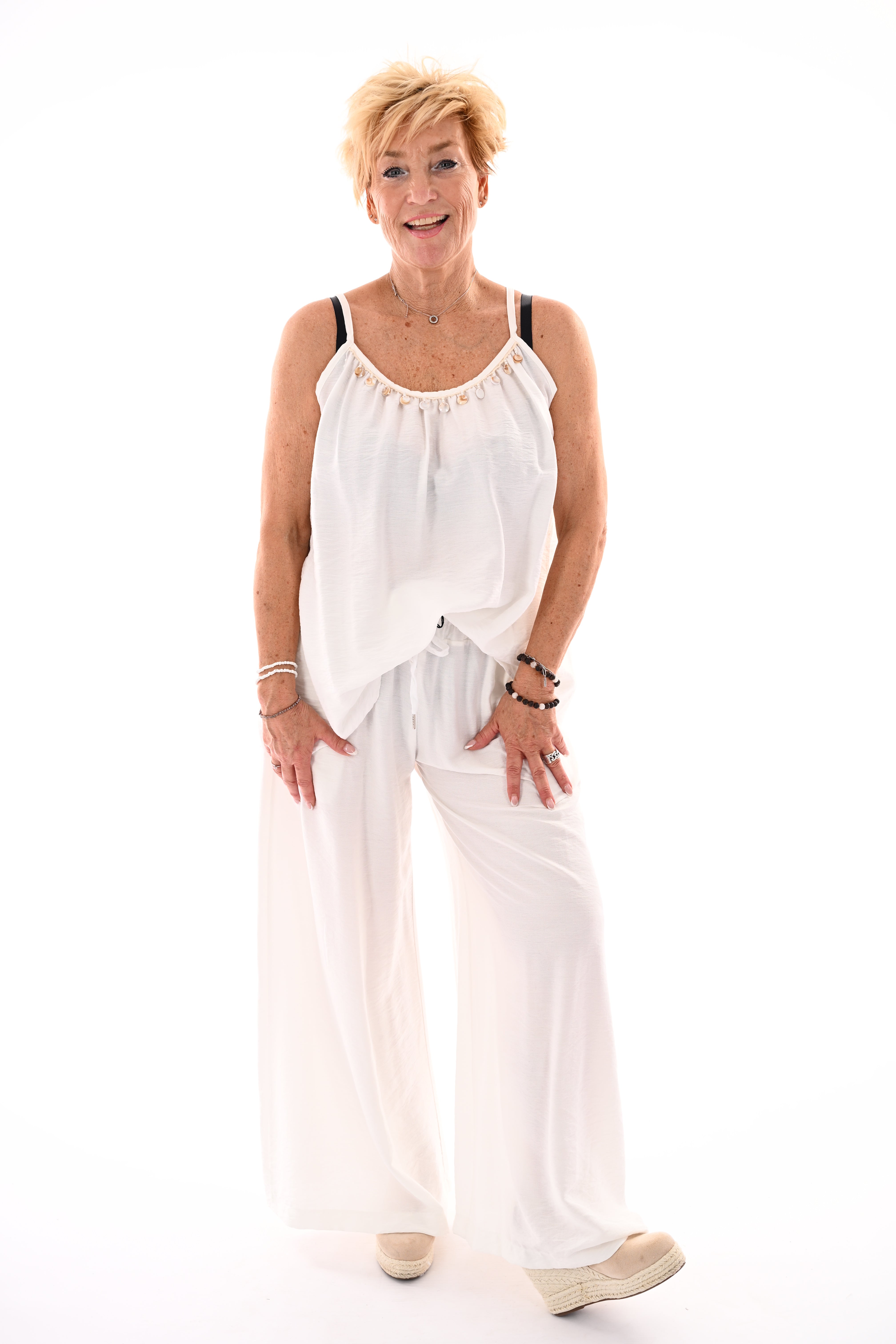 Tweedelig set top schelpjes roomwit