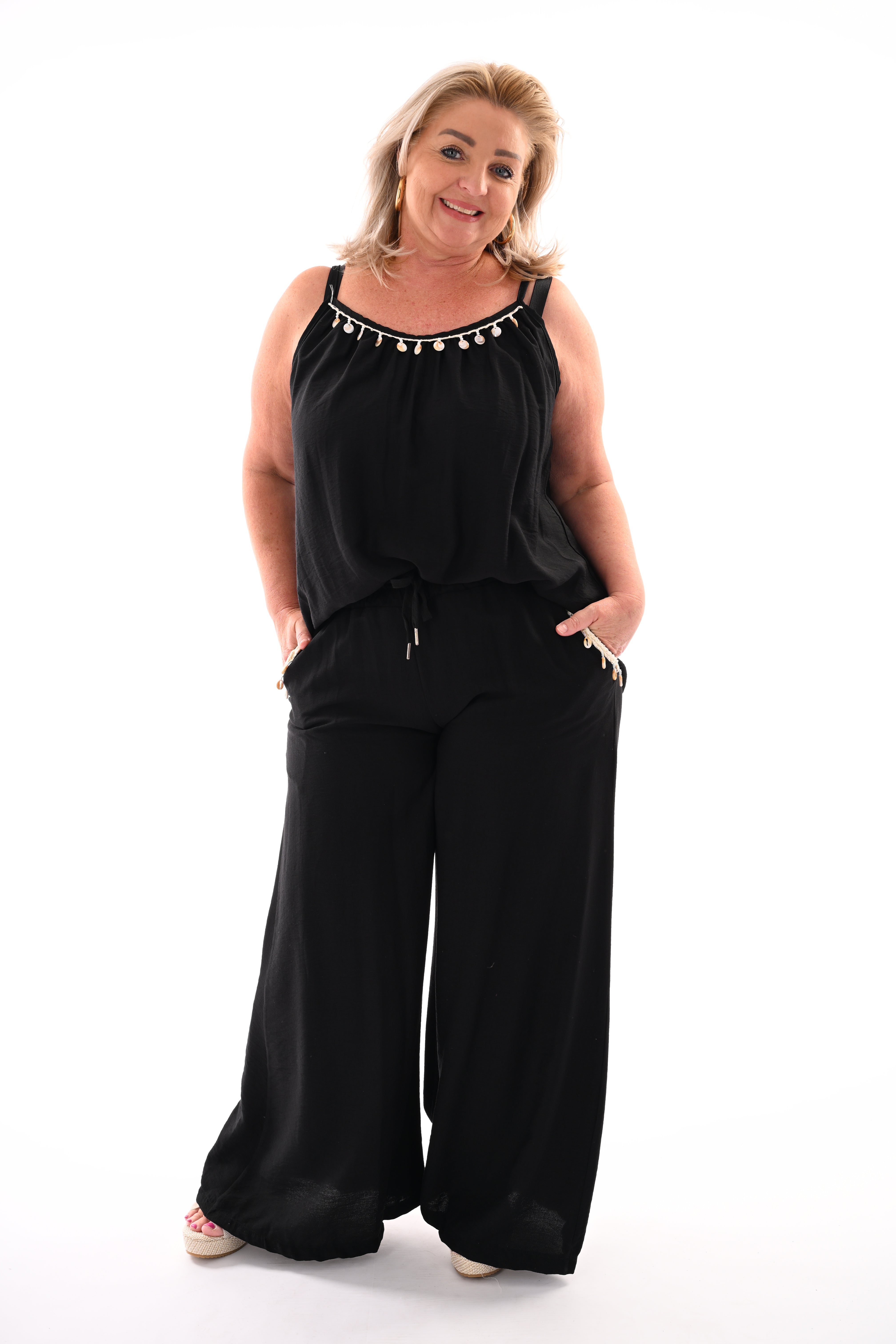 Tweedelig set top schelpjes zwart