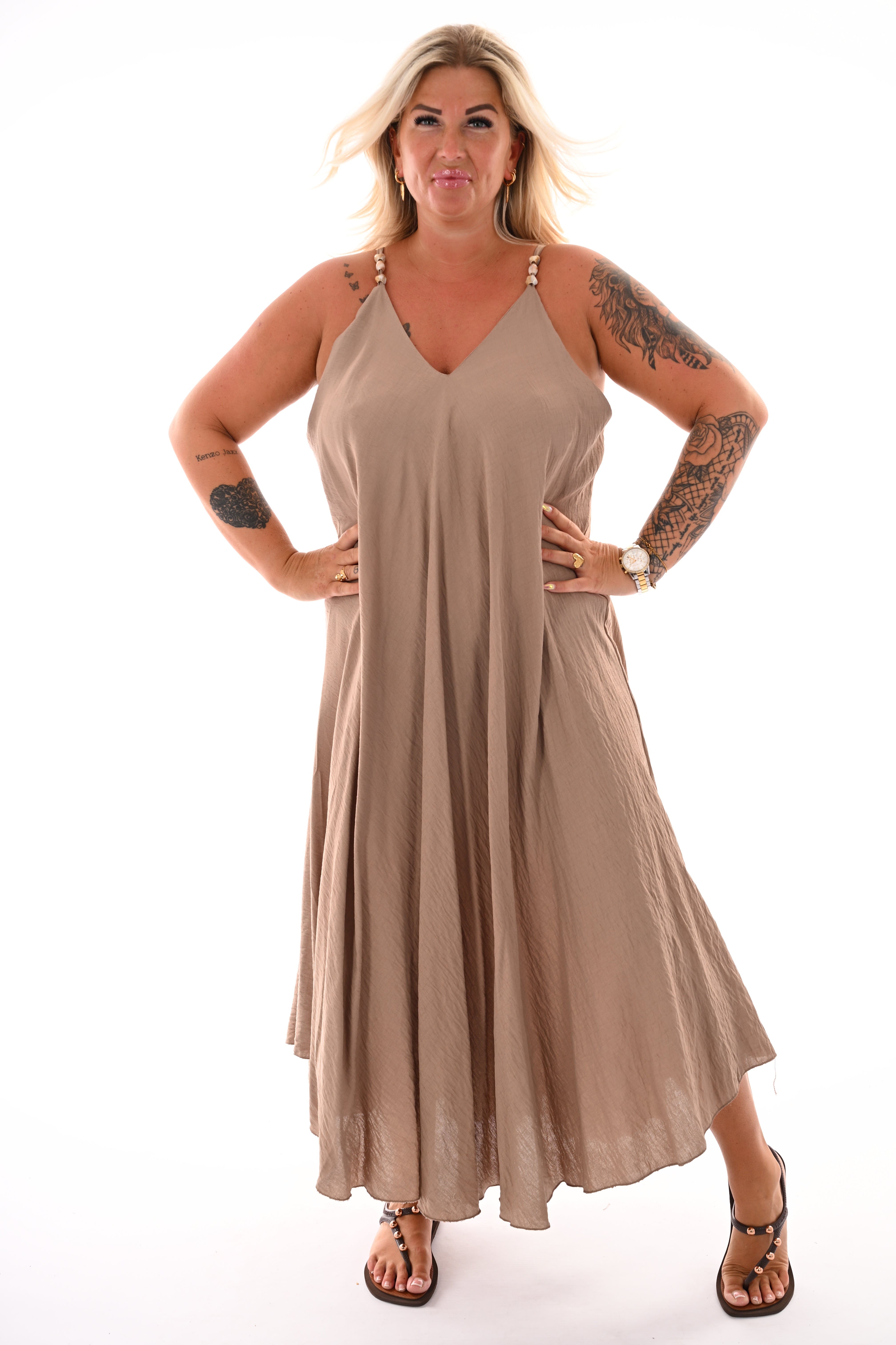 Lange jurk v-hals smalle bandjes taupe