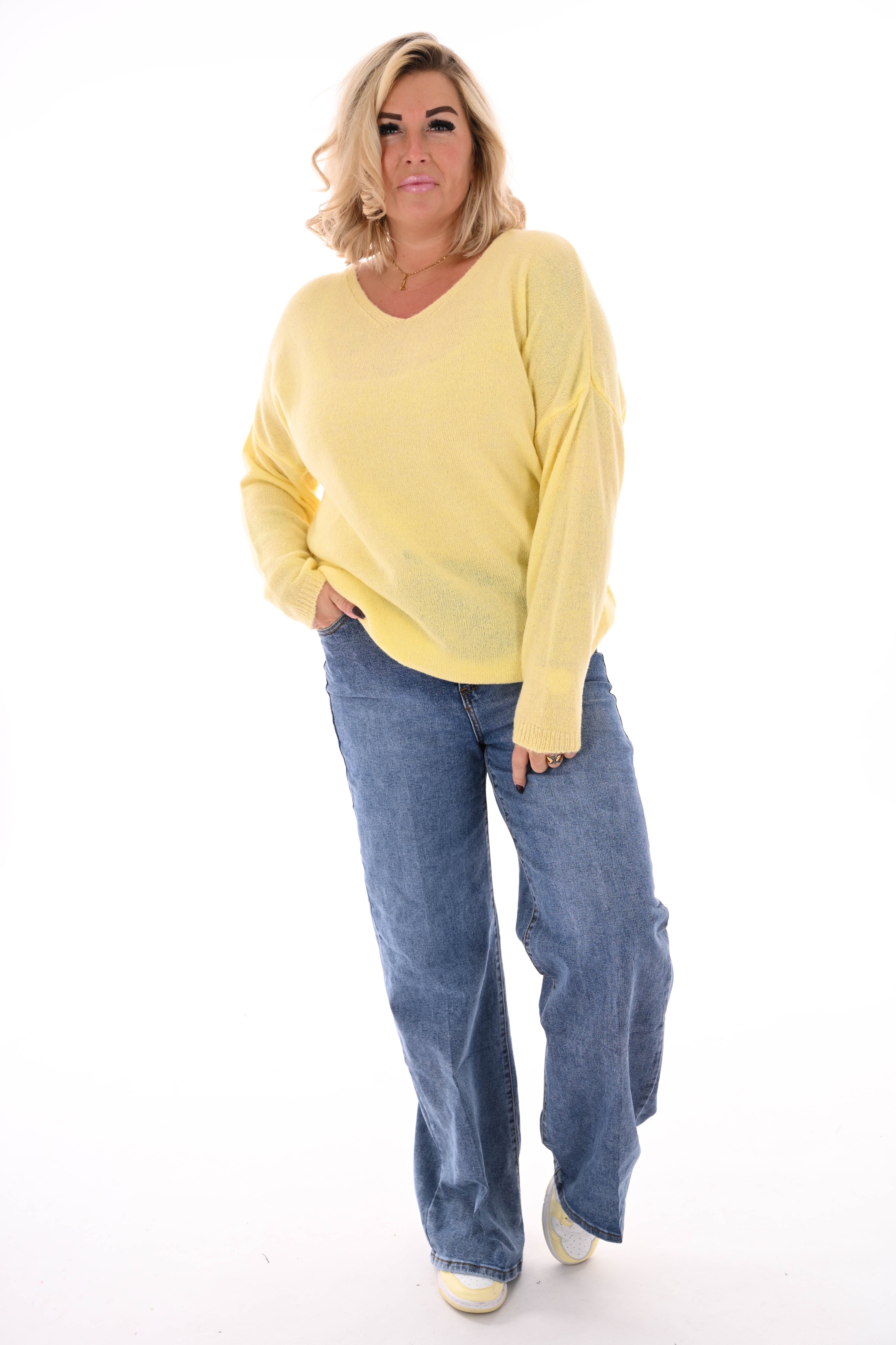 Gebreide trui v-hals uni lichtgeel