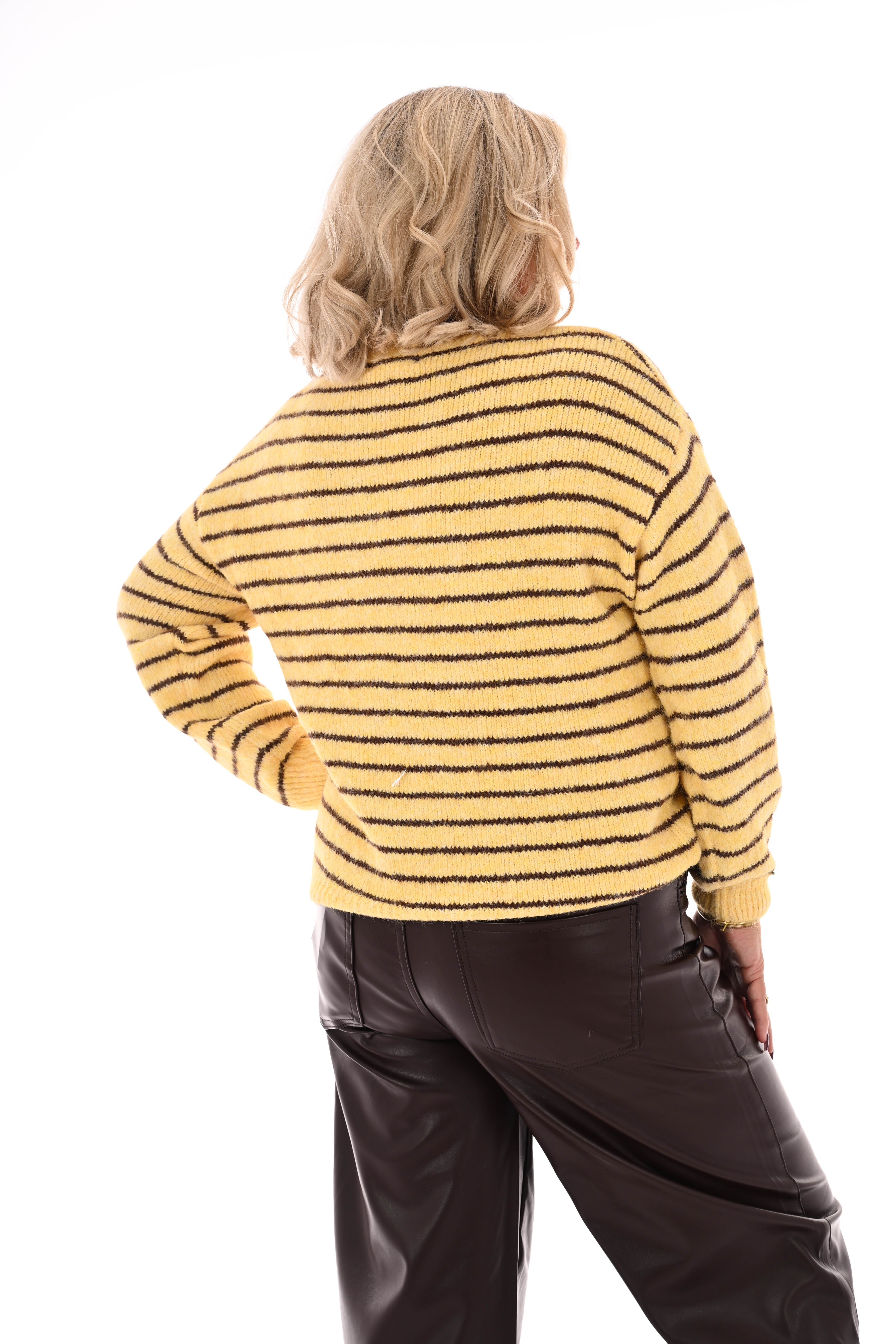 Gebreide trui amour botergeel