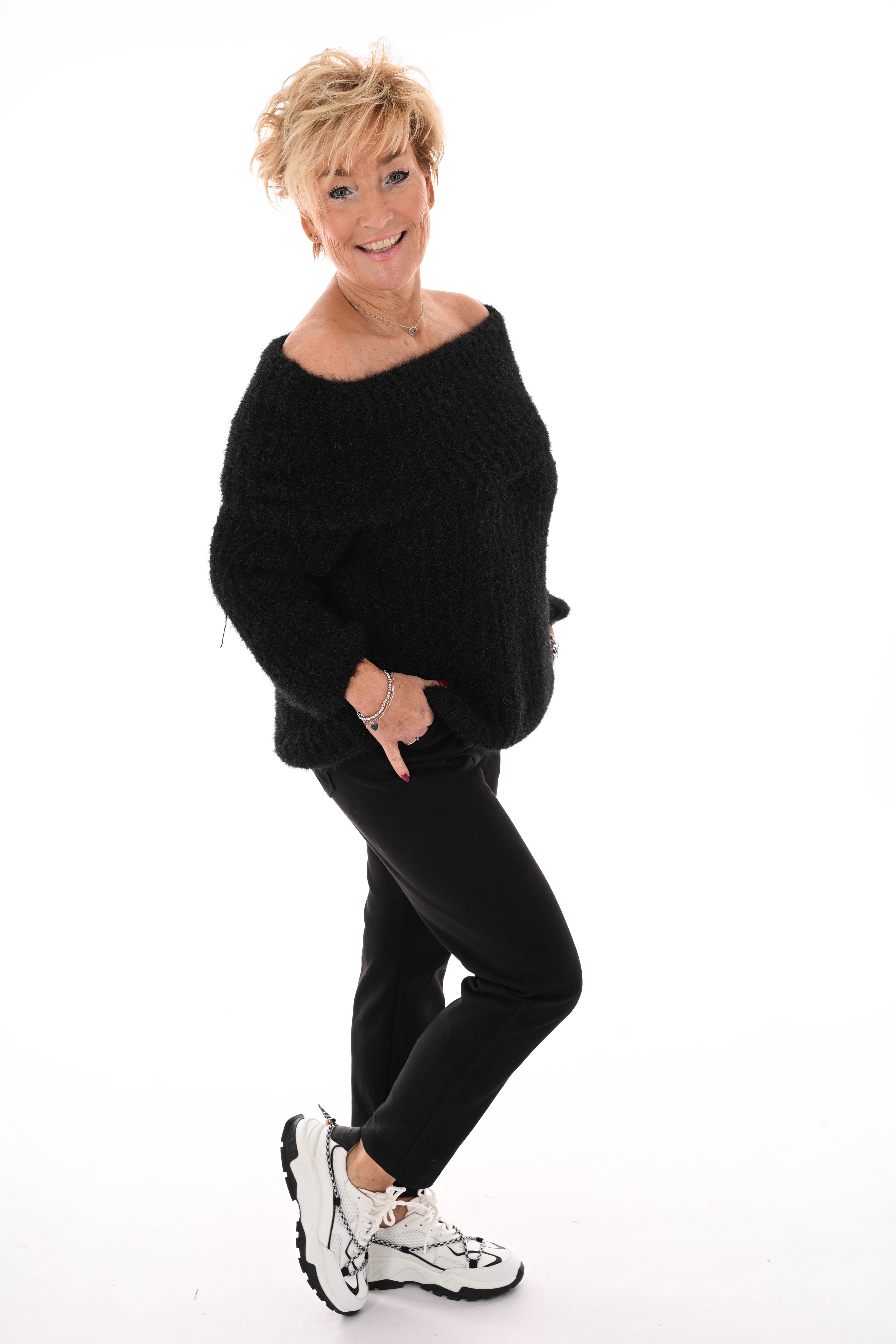 Off-shoulder trui zwart