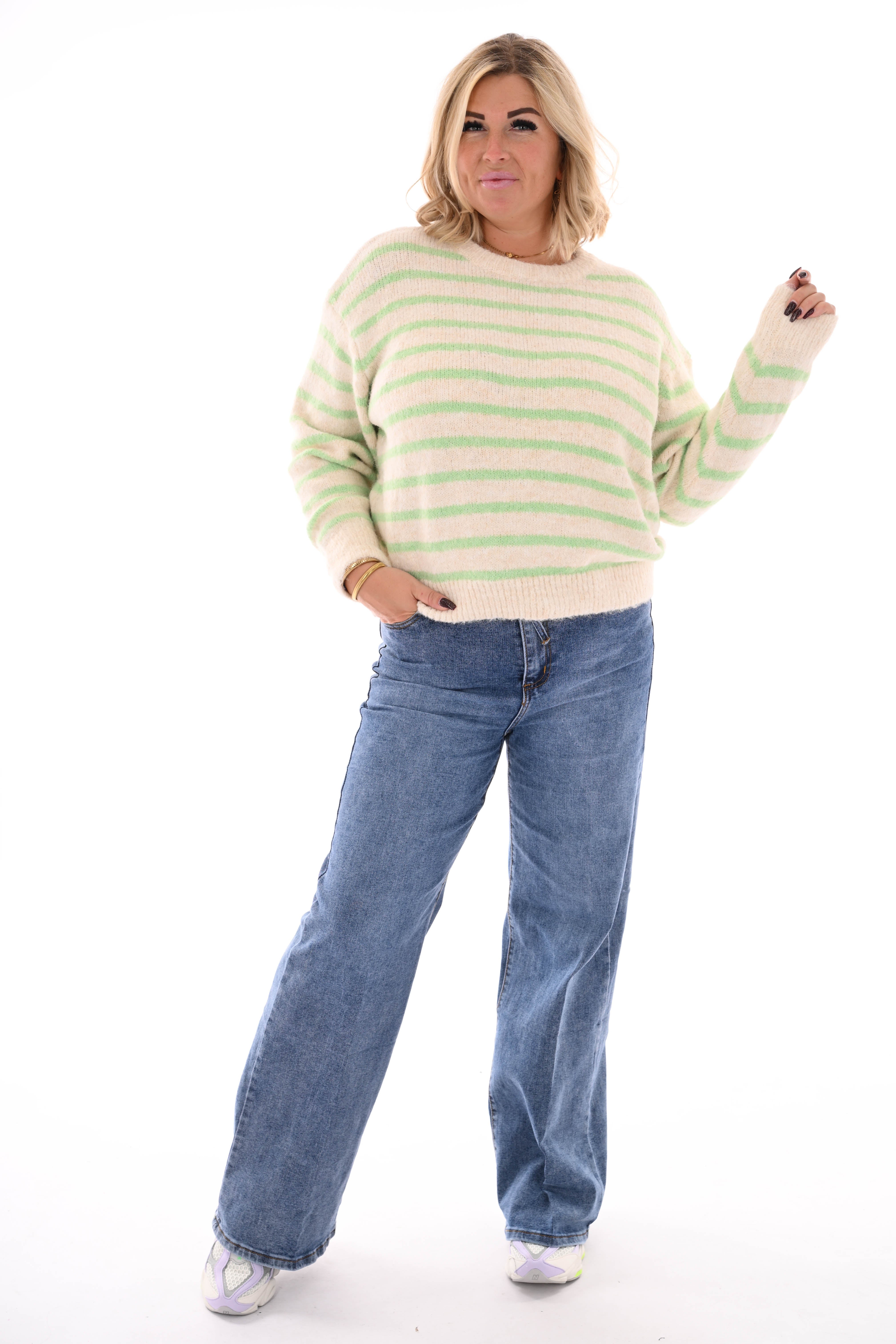 Fijn gebreide trui met strepen ronde hals creme