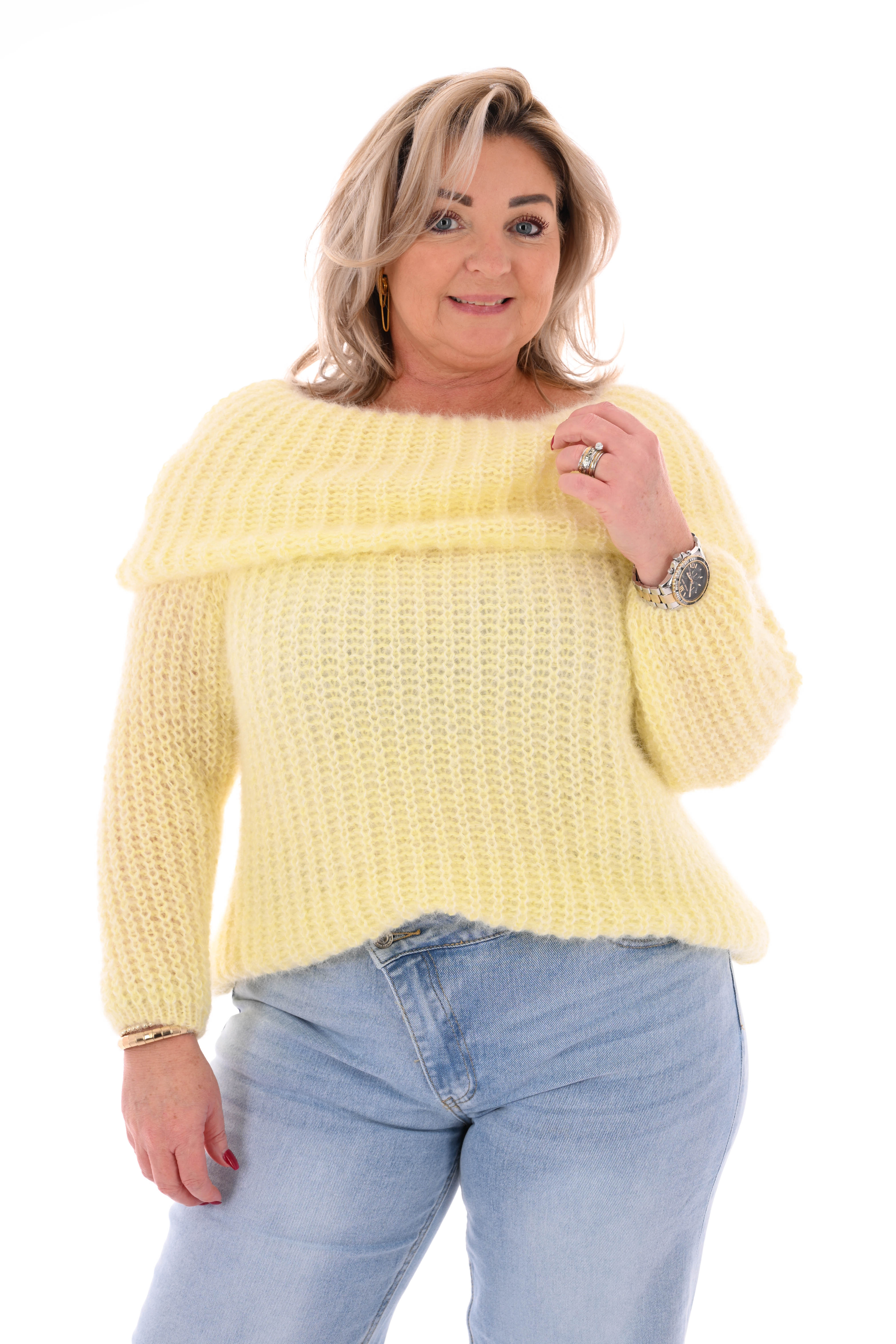 Off-shoulder trui botergeel