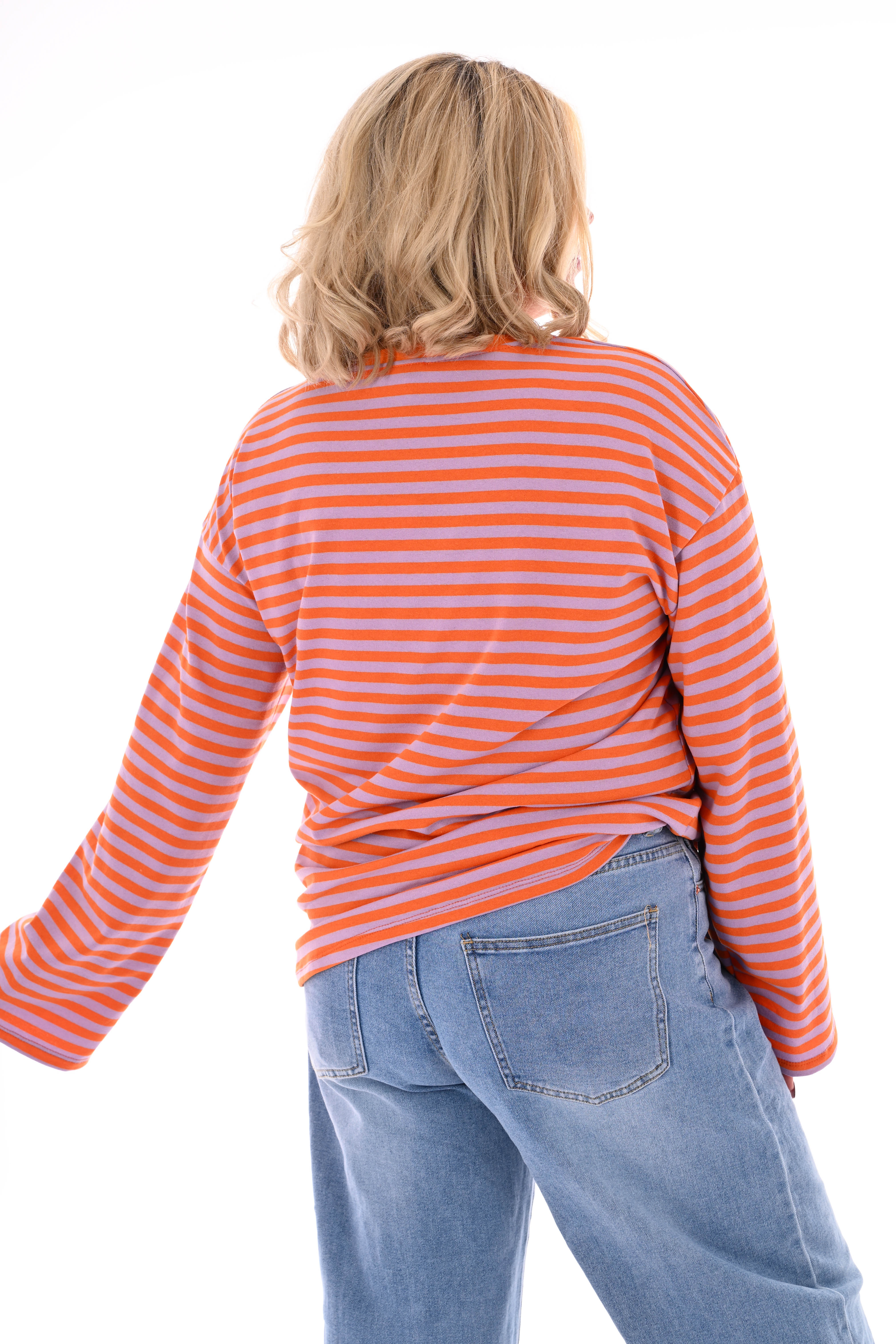 Trui fijne streepjes oranje