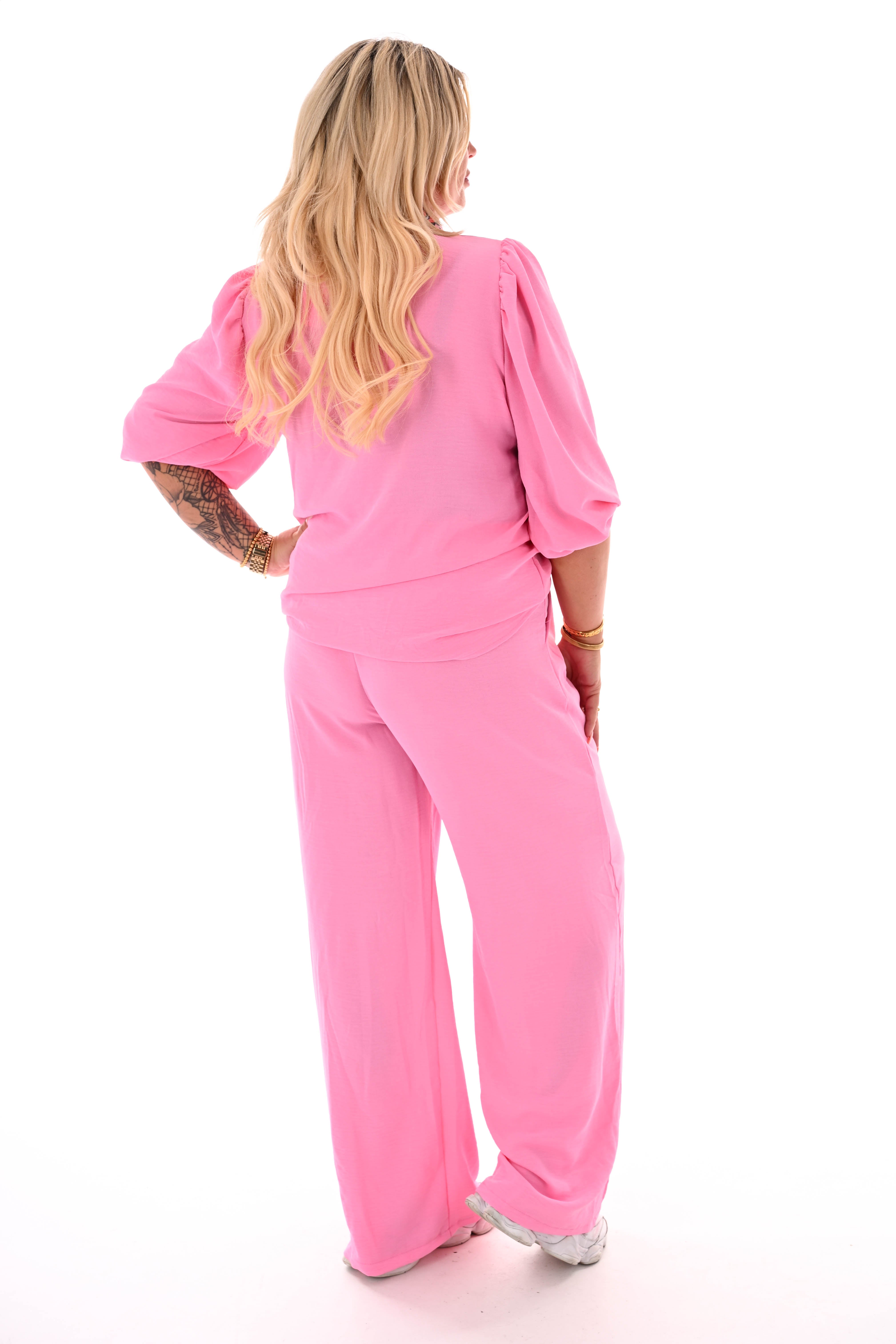 Tweedelig pak 3/4e pofmouwen uni roze