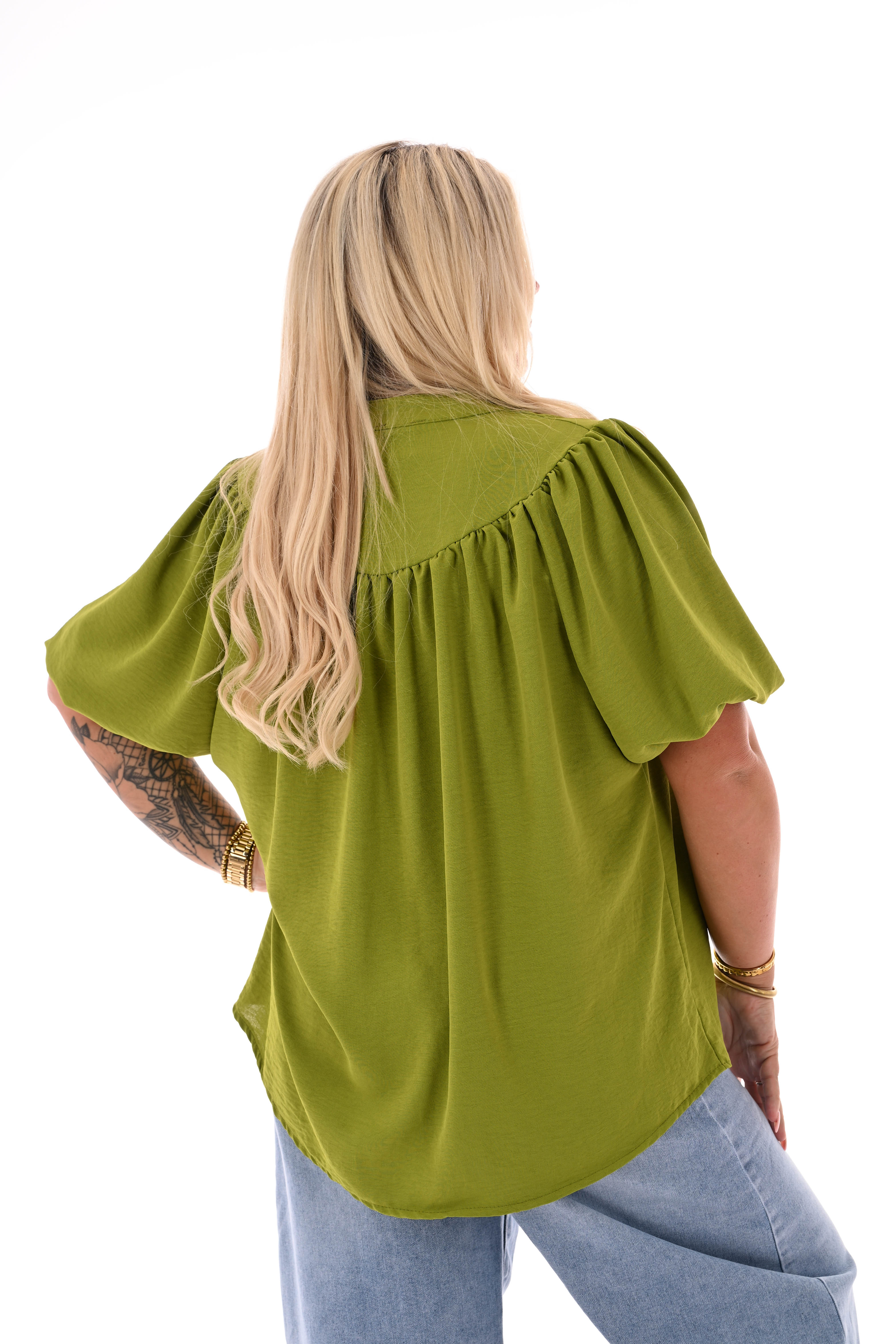 Doorknoop blouse korte pofmouwen uni lime