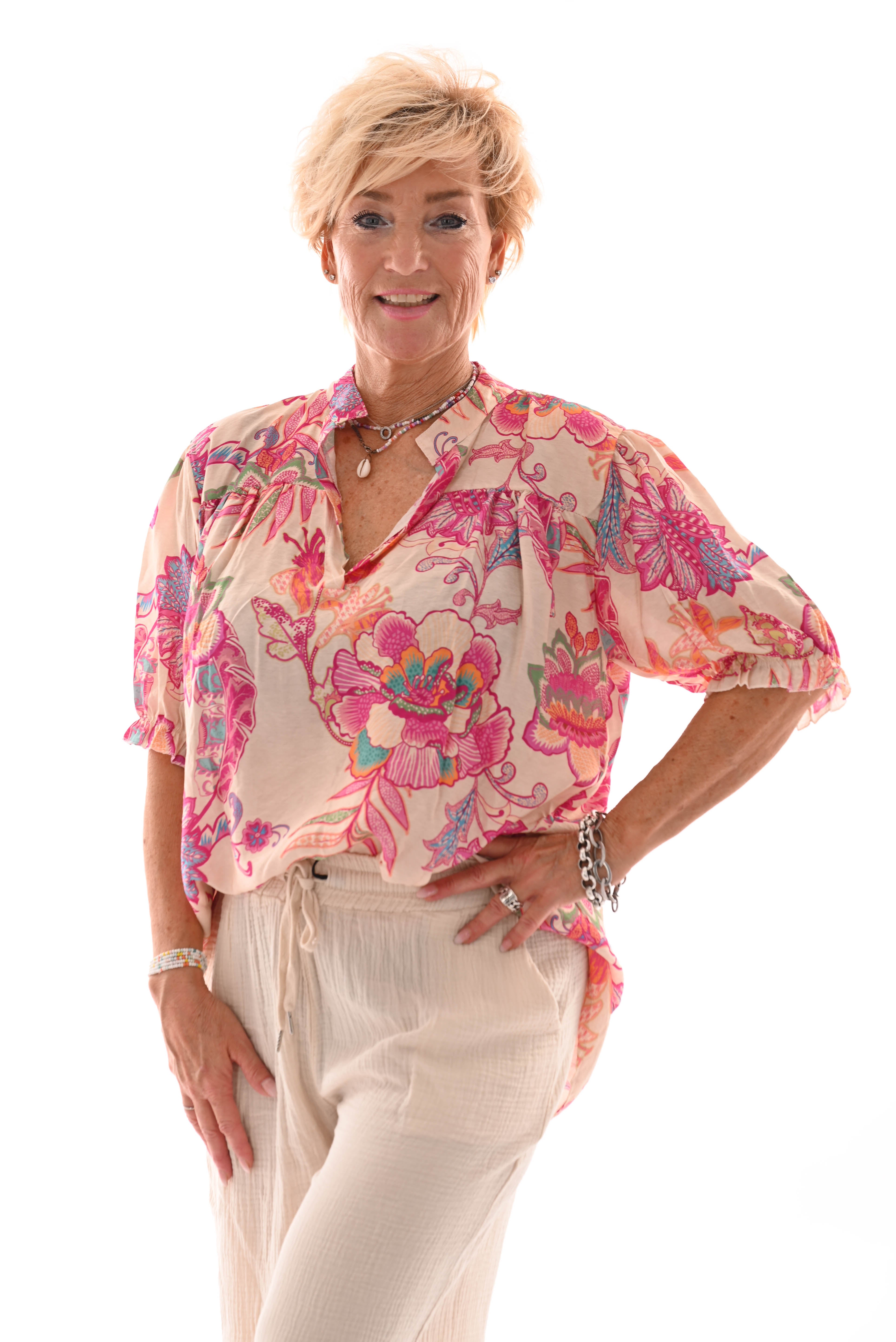 Shirt v-hals bloemen korte pofmouwen fuchsia