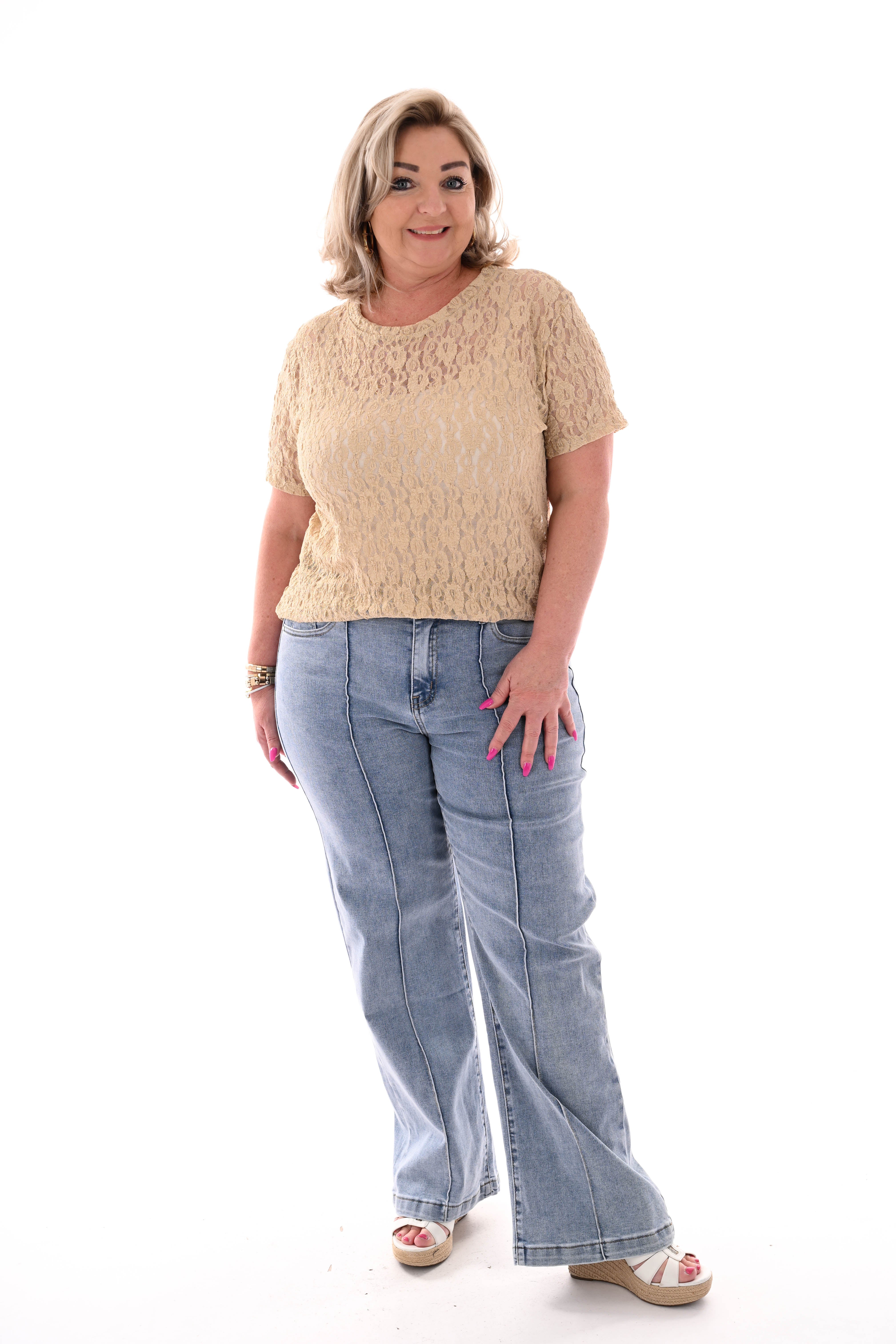 Shirt met kant ronde hals beige