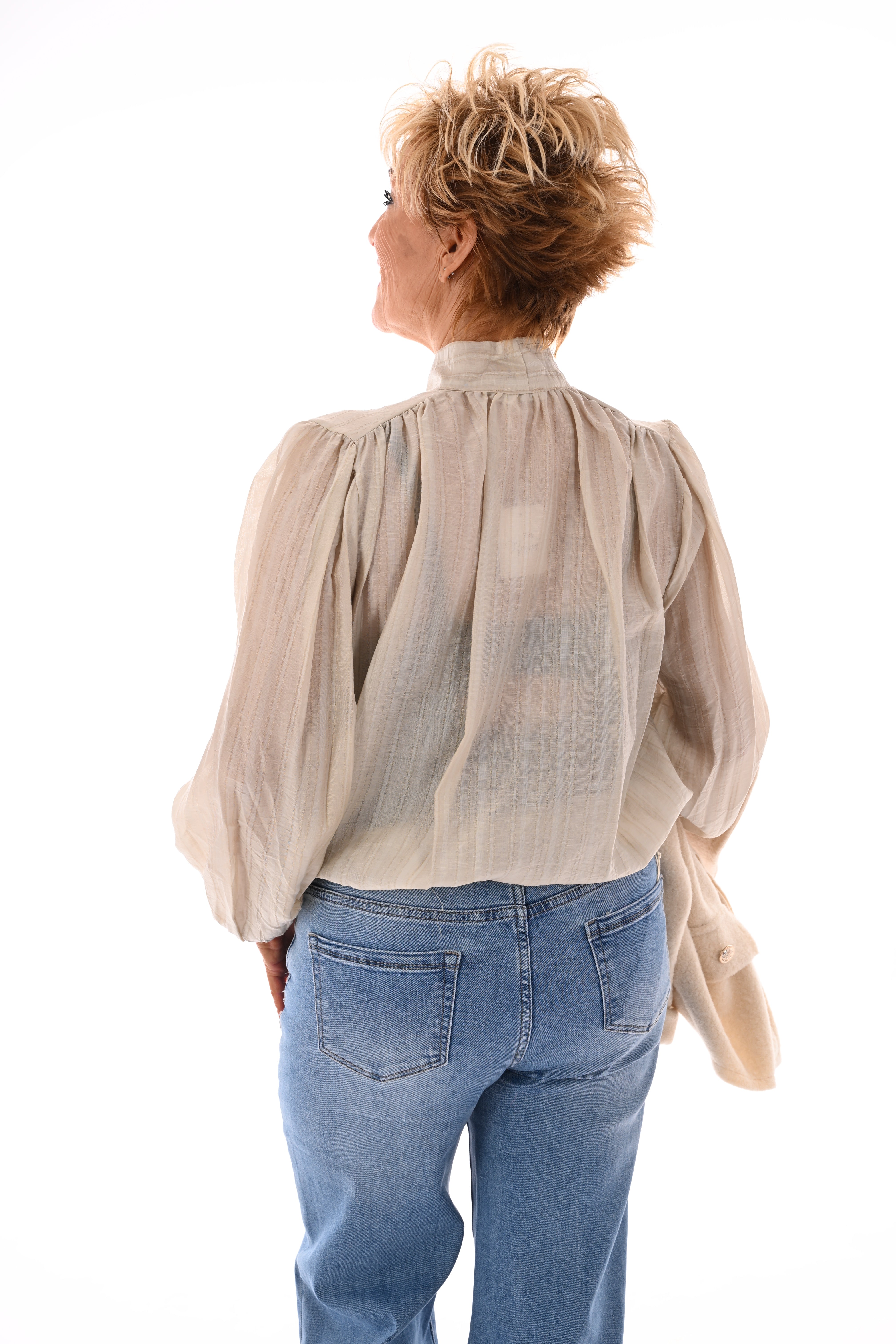 Blouse pofmouwen met strik beige