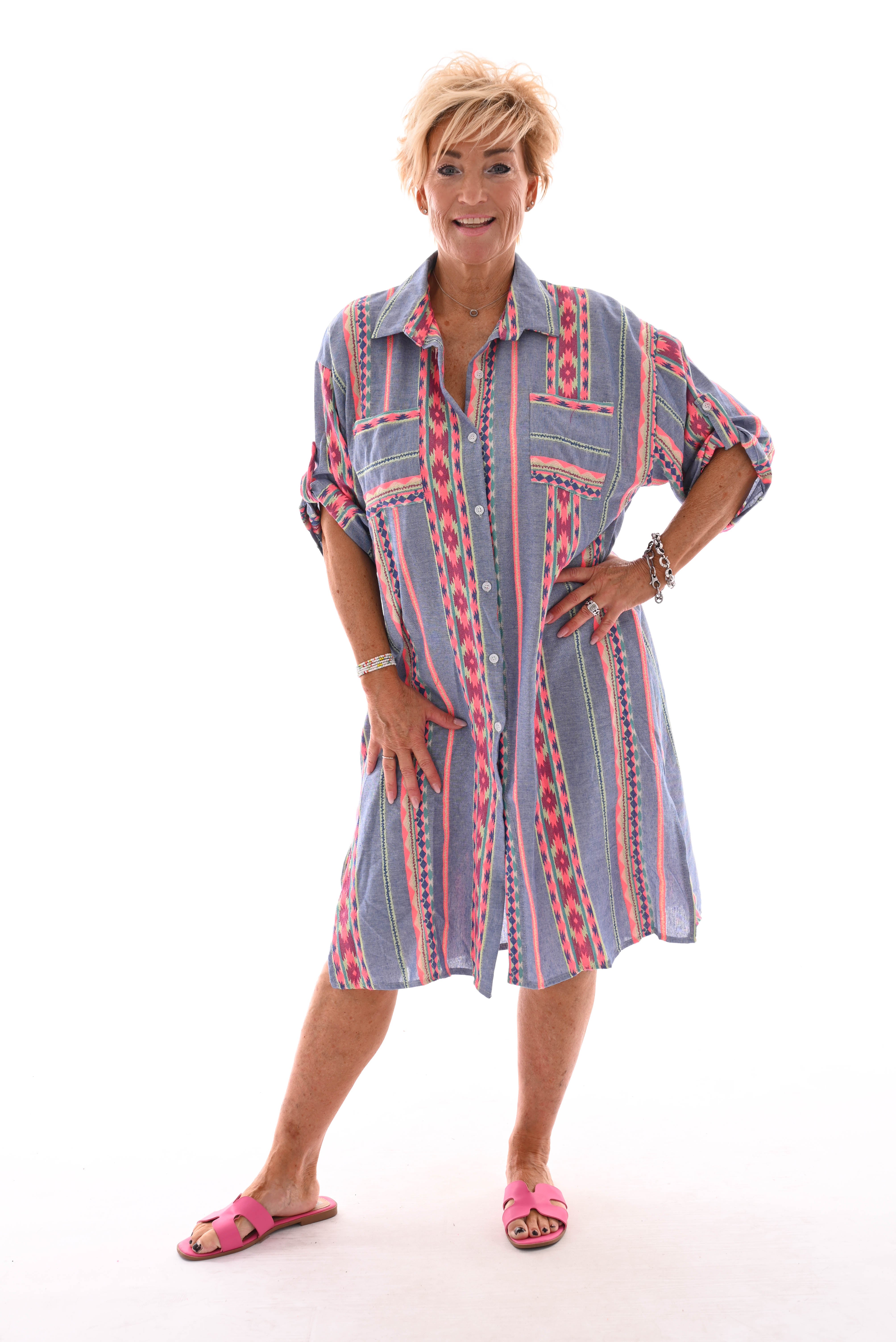 Doorknoop jurk Aztec jeansblauw/felroze