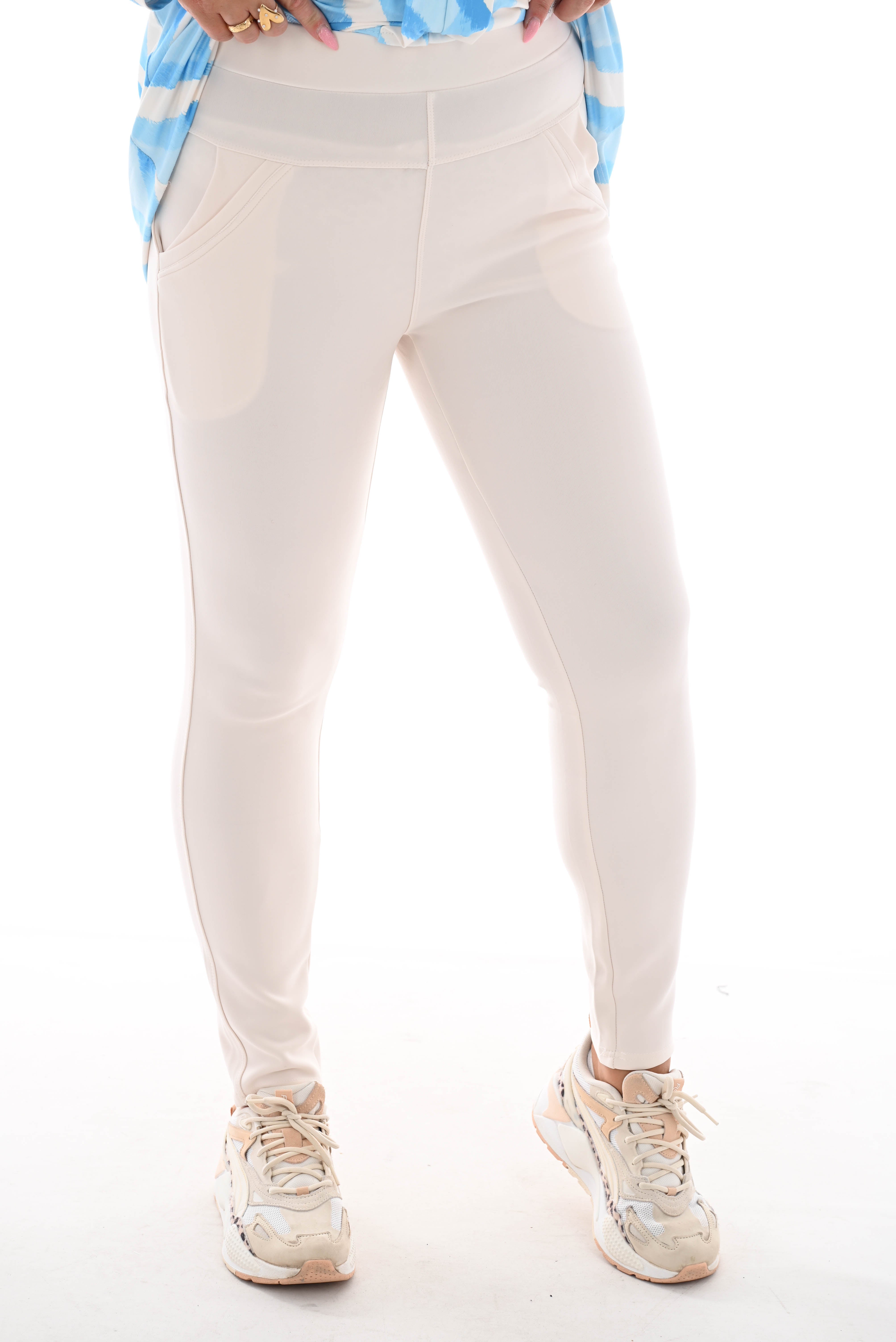 Tregging met zakken creme