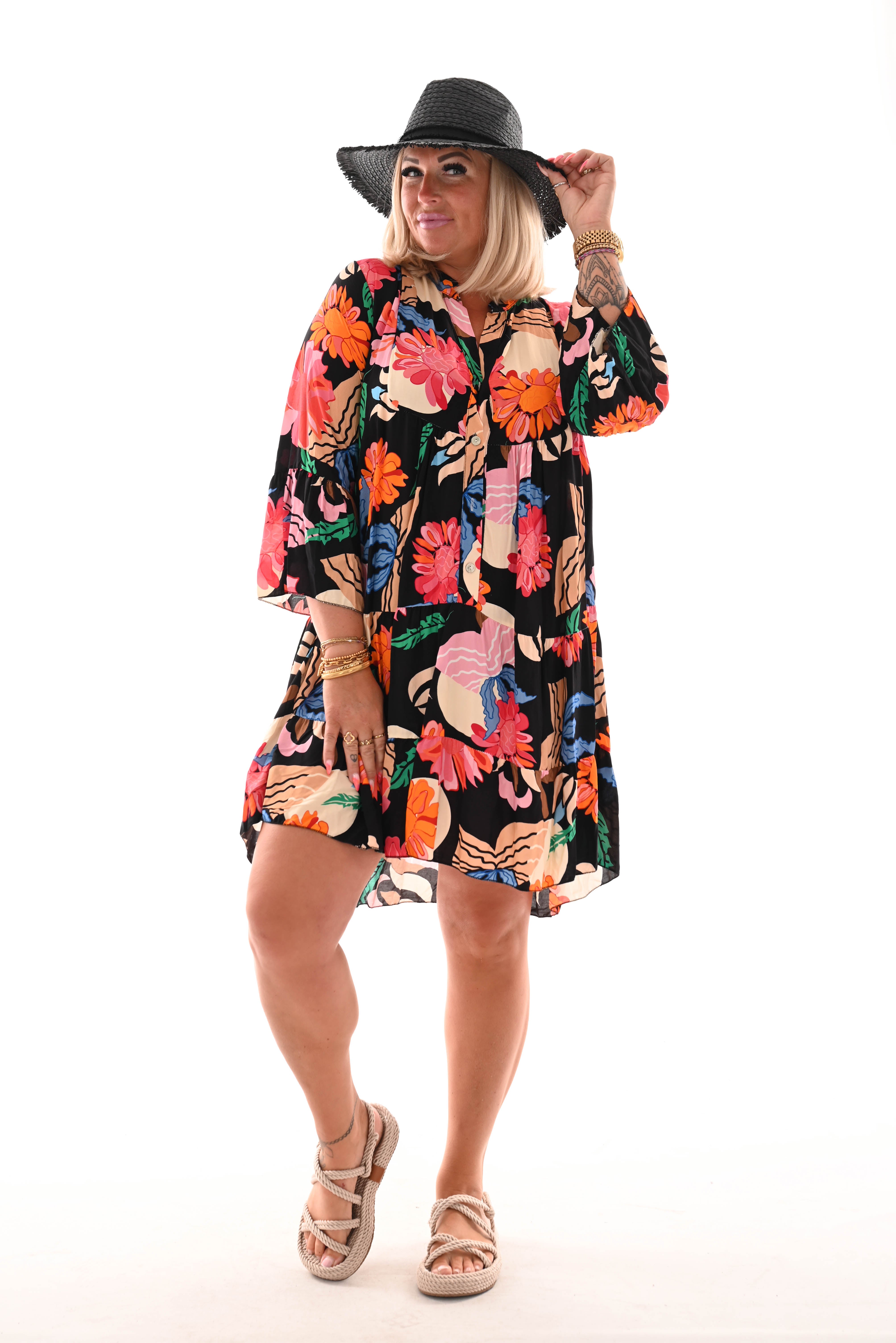 Tuniek bloemen print 3/4e mouw zwart