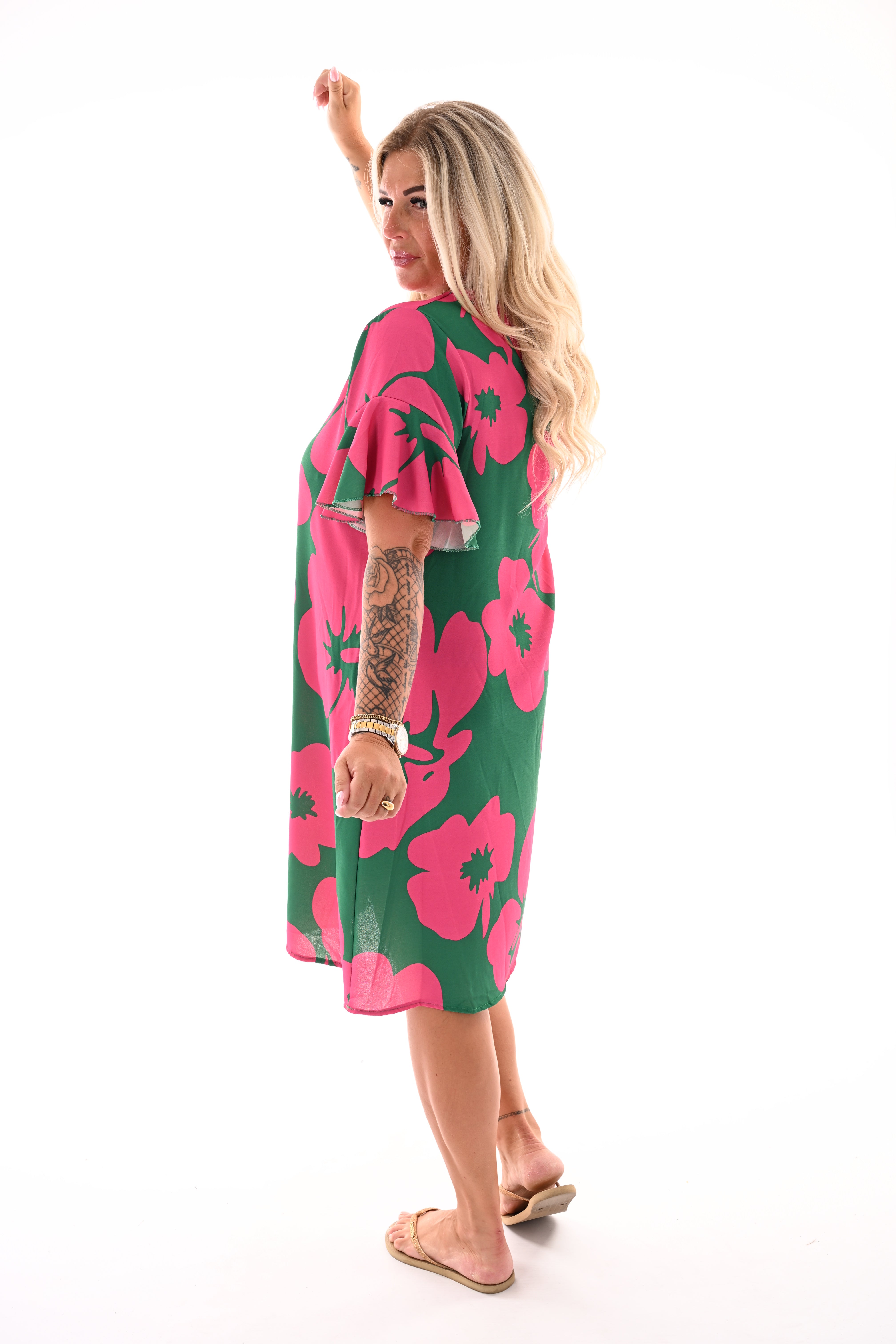 Jurk v-hals korte roezelmouwen print bloemen roze/groen