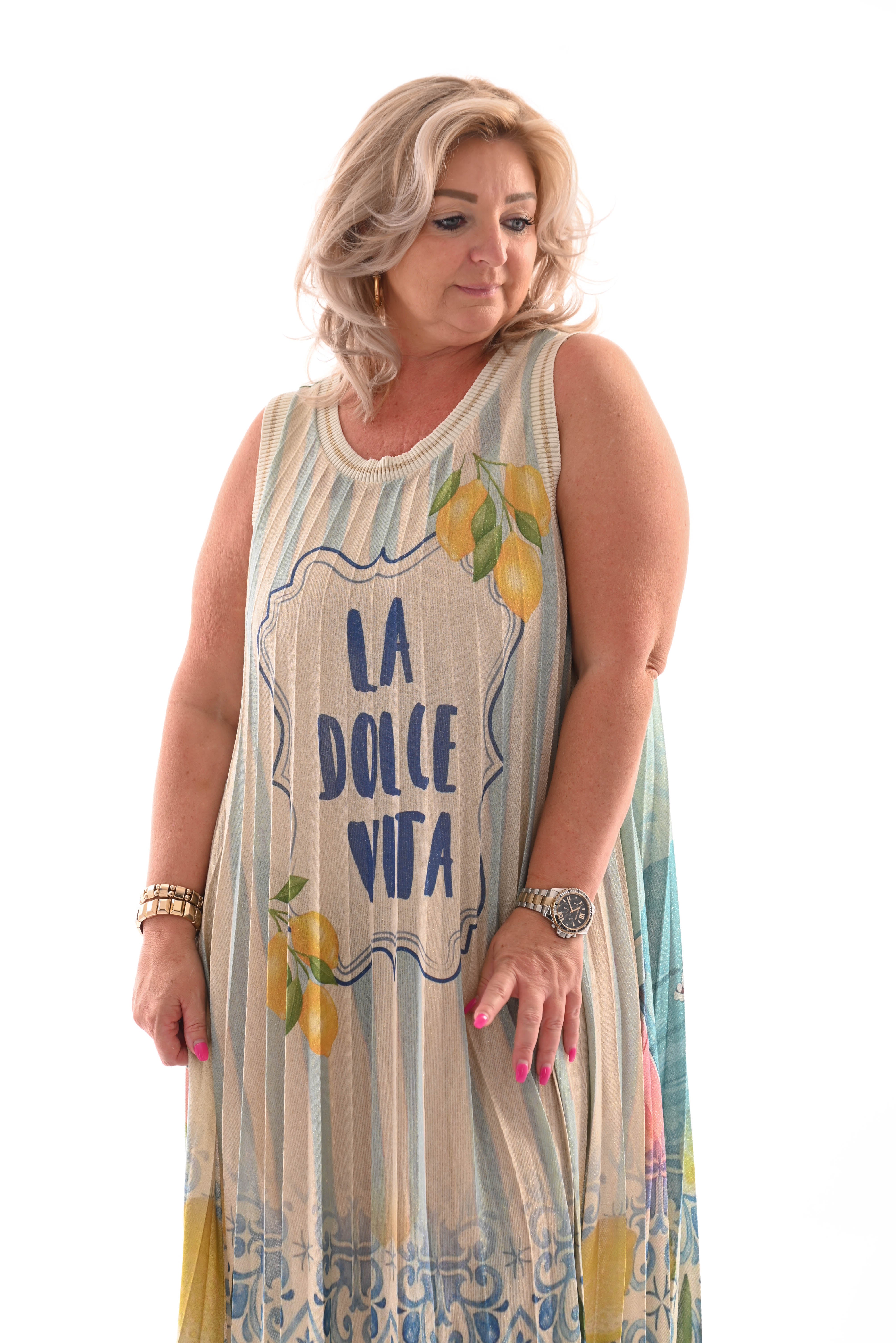 Mouwloze jurk plisse ronde hals la dolce vita lichtblauw