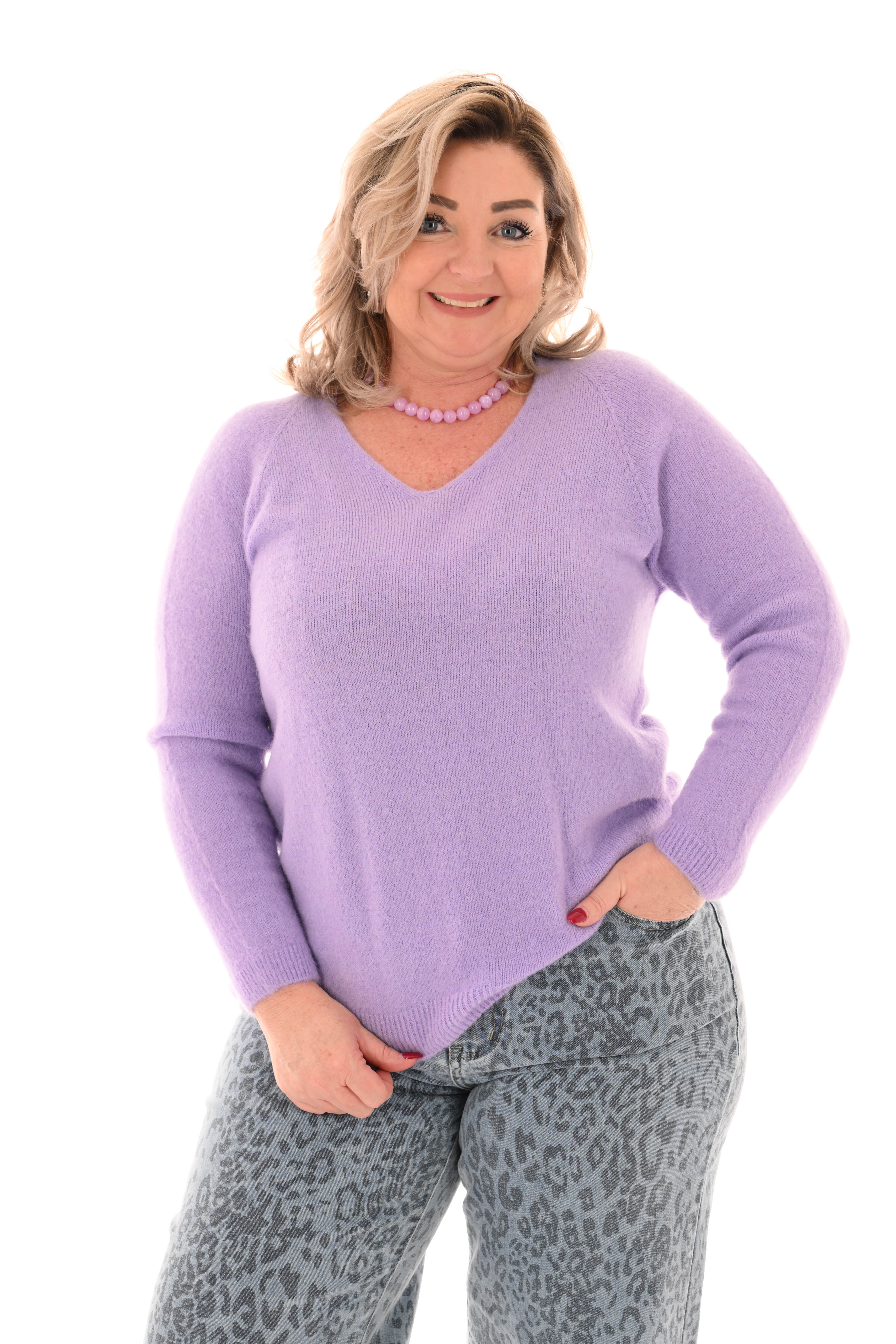 Fijn gebreide trui v-hals lila