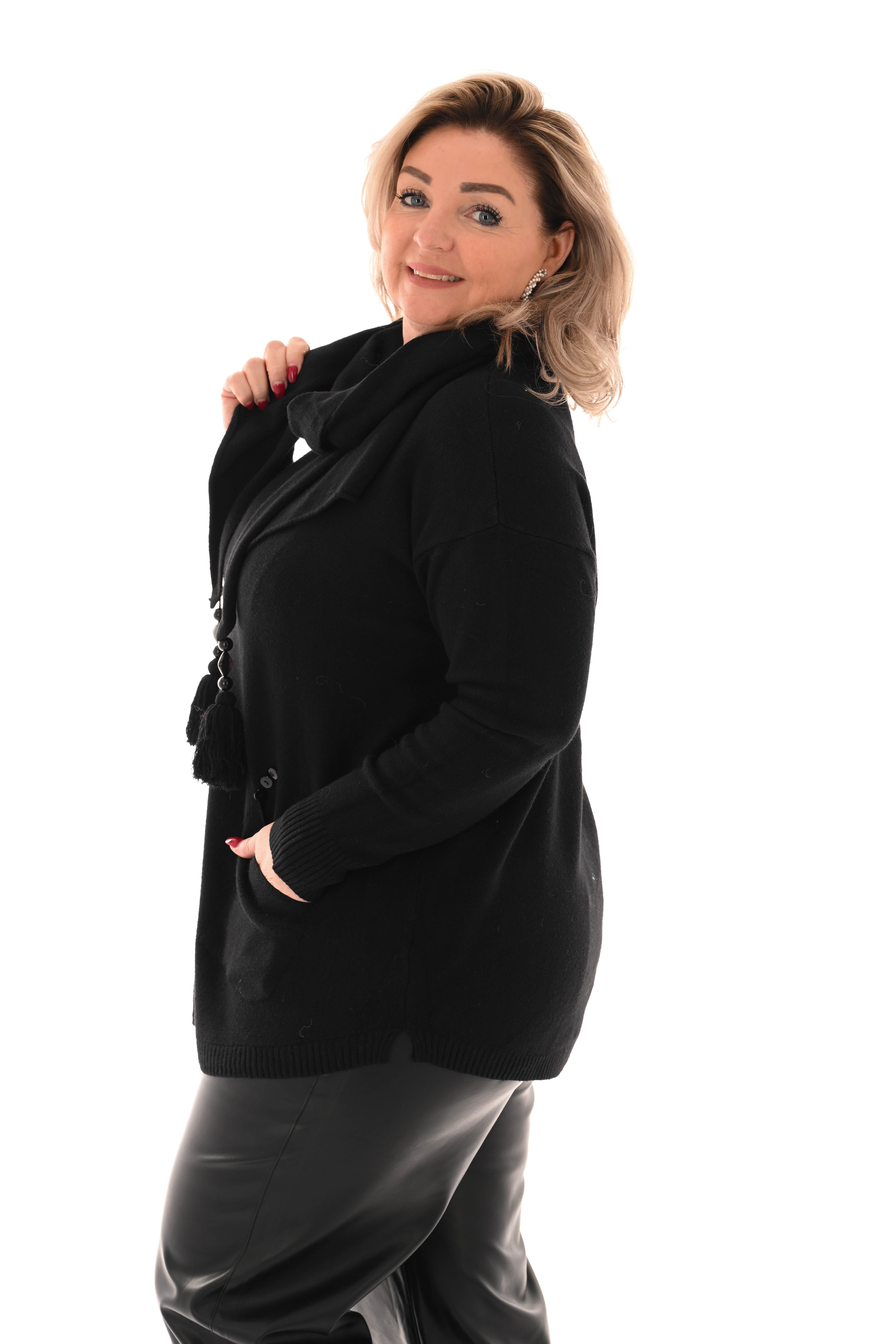 Fijn gebreide trui met sjaal zwart