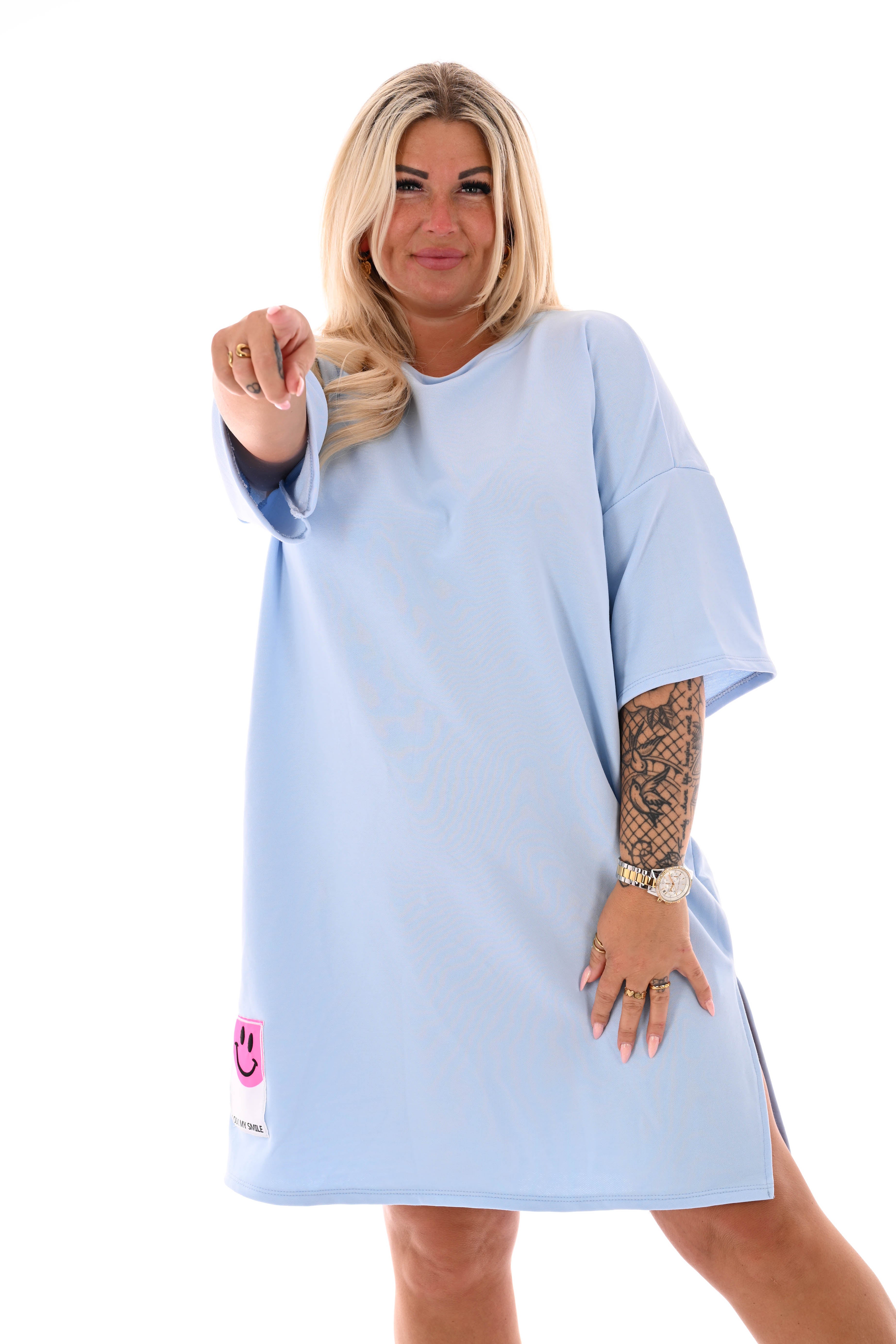 Sweaterdress smiley lichtblauw