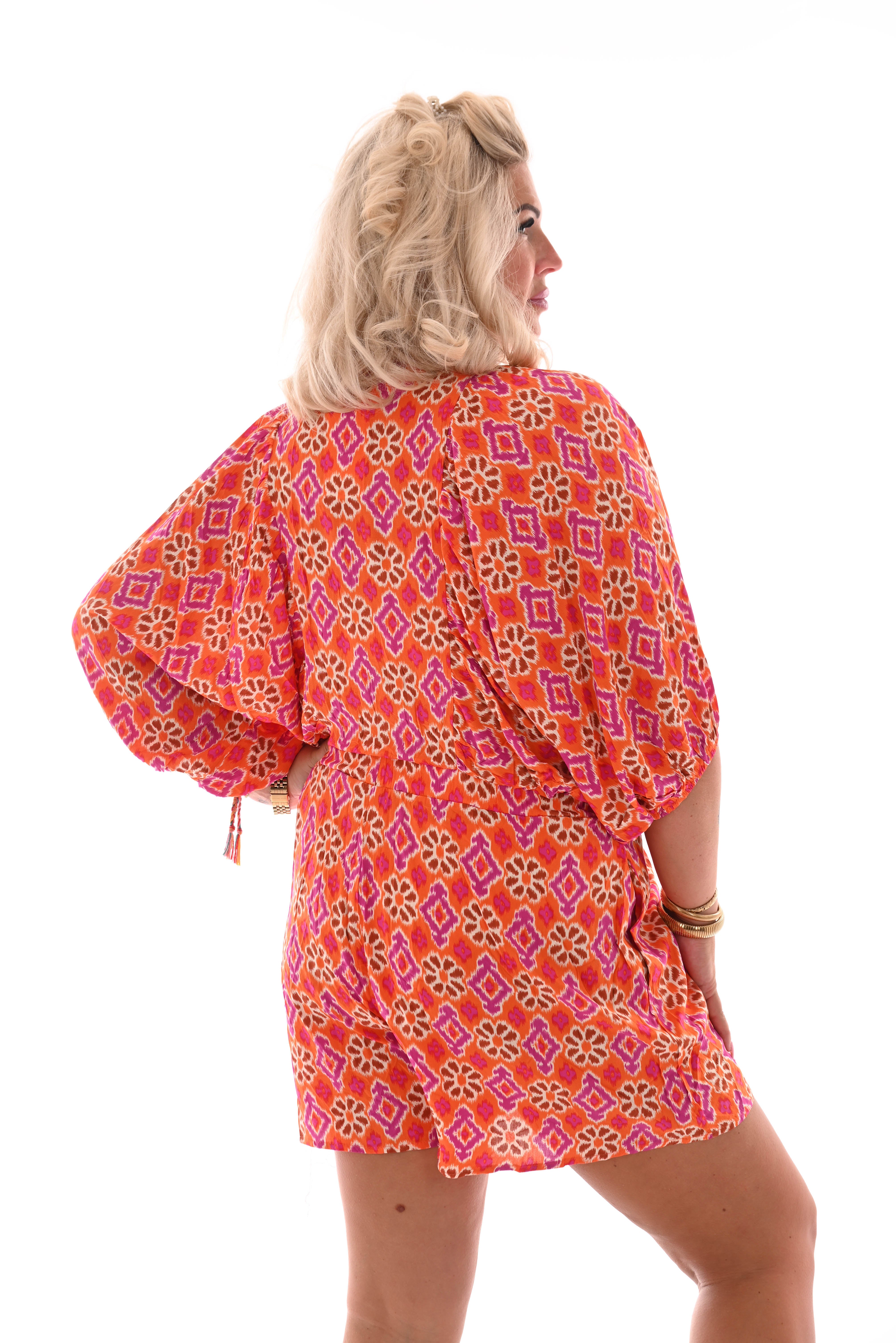 Playsuit v-hals kleine bloemen cyclaam