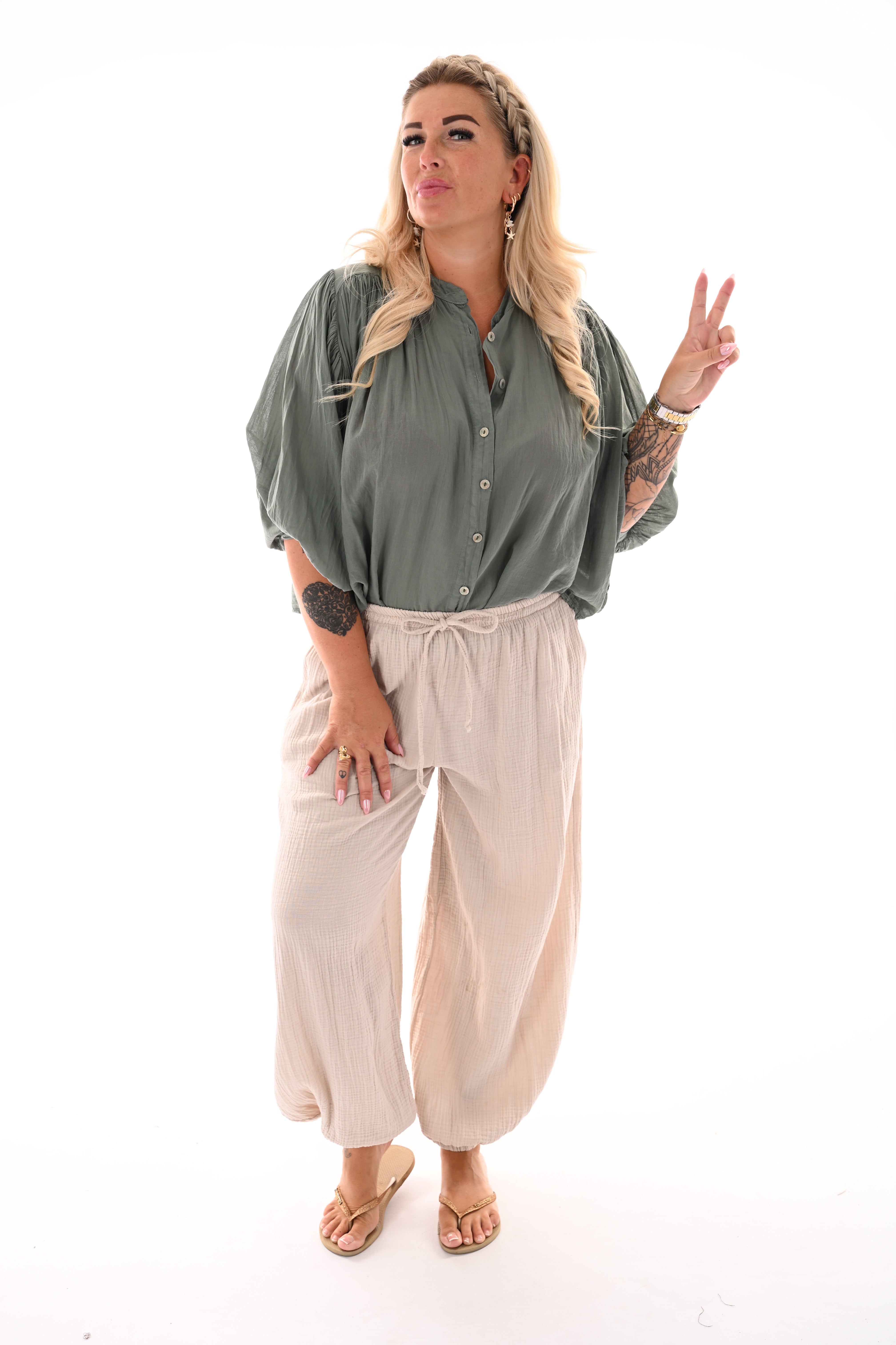Korte blouse 3/4e mouwen uni legergroen