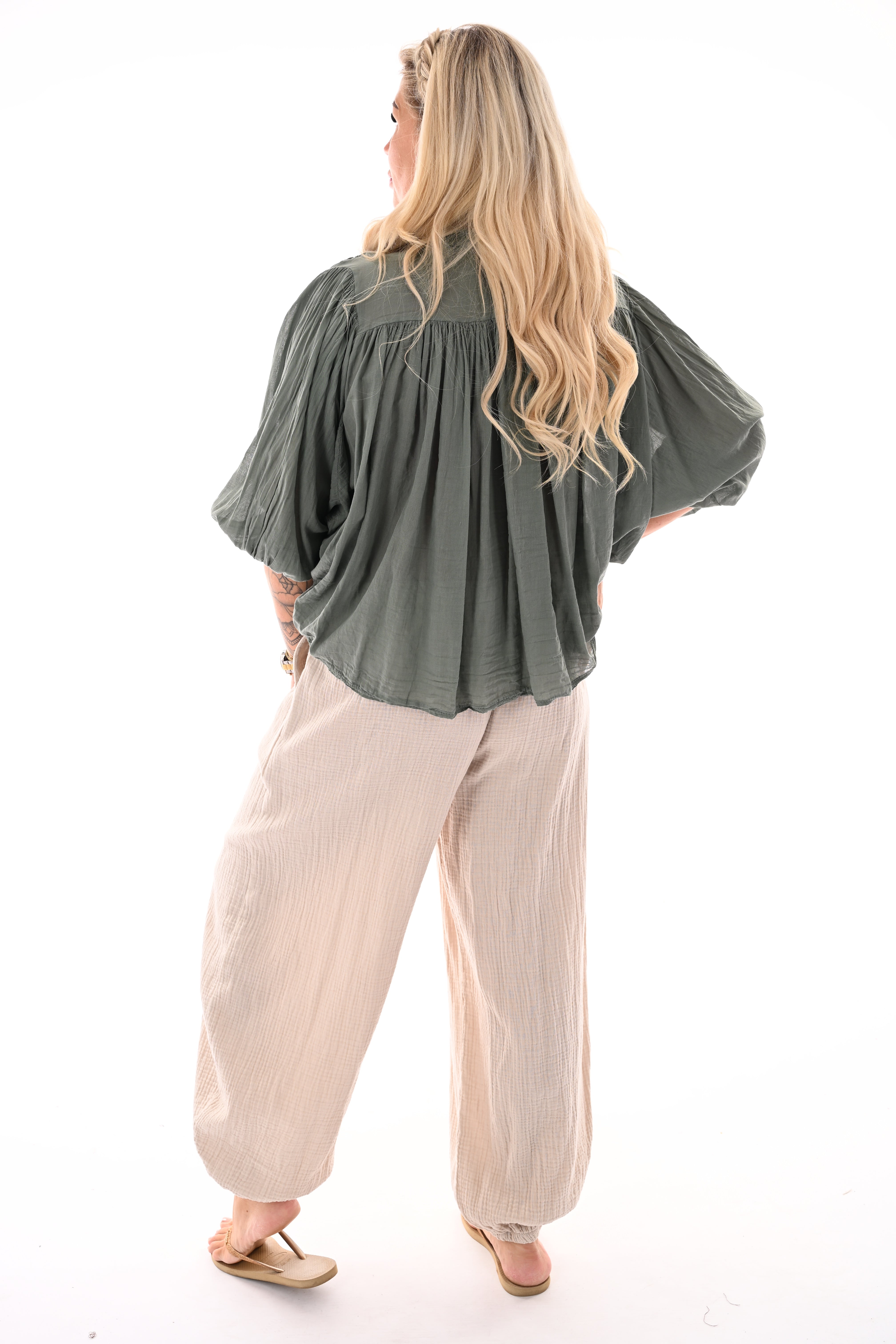 Korte blouse 3/4e mouwen uni legergroen
