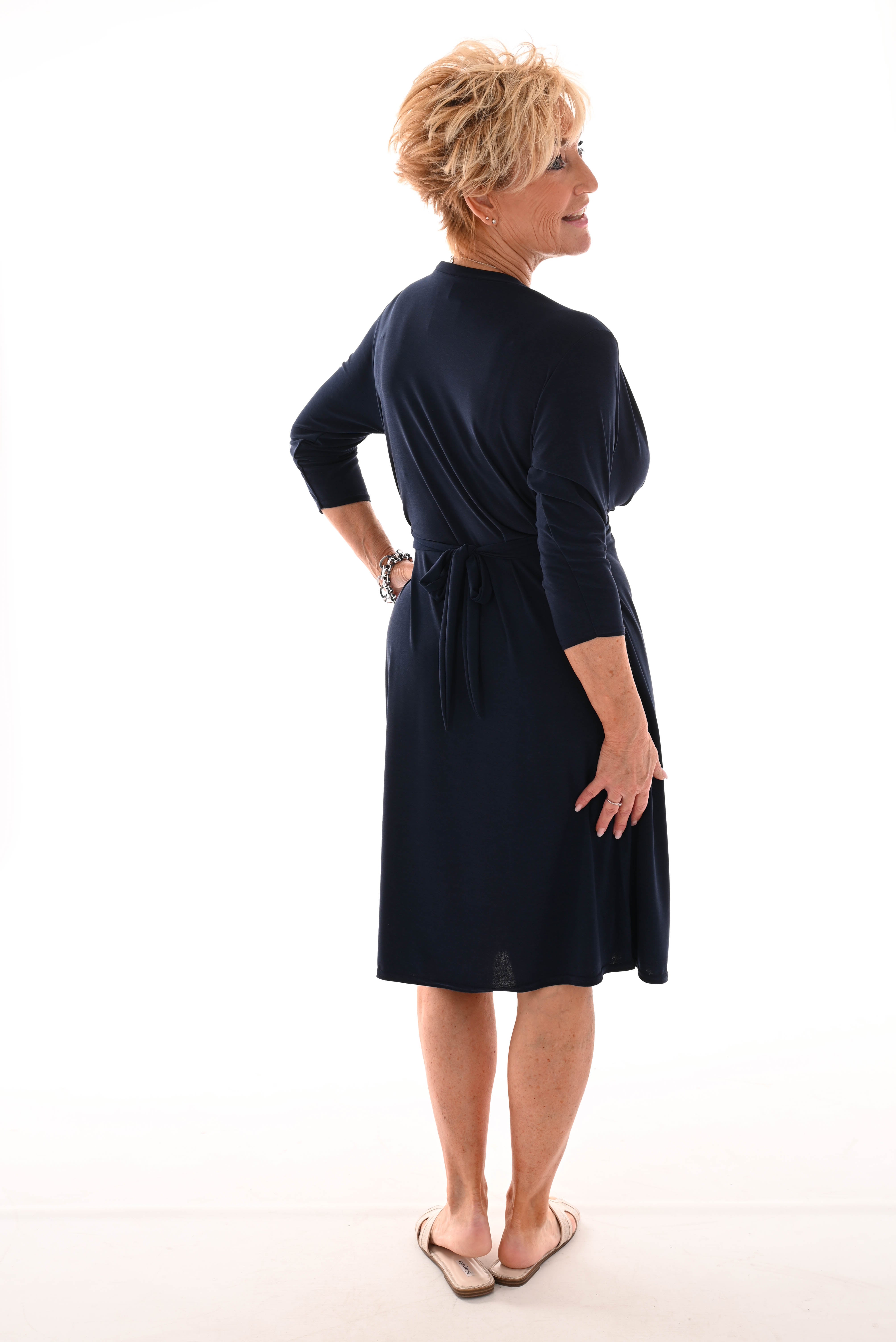 Half lange jurk knoop detail uni marineblauw