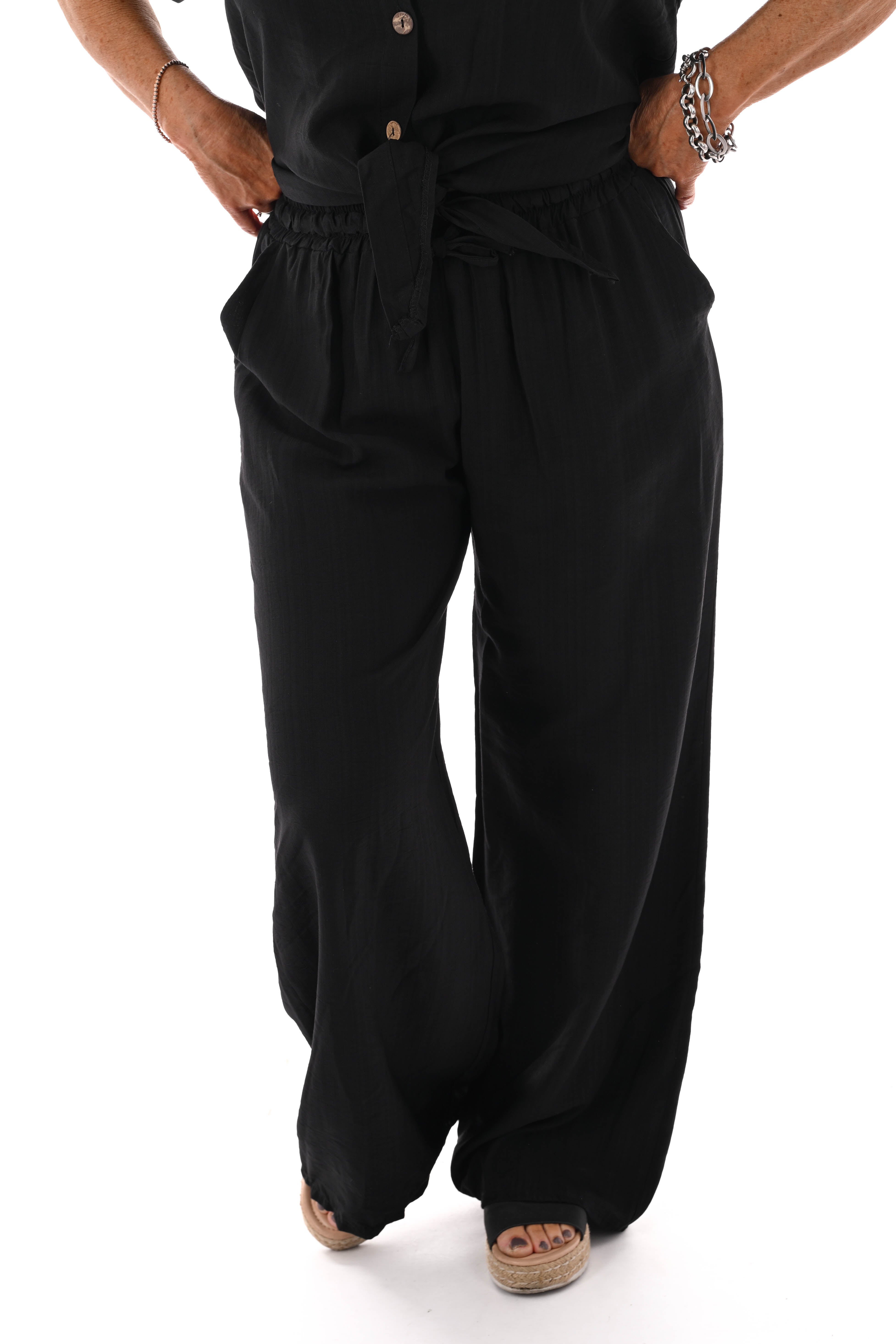 Tweedelig set doorknoop blouse zwart