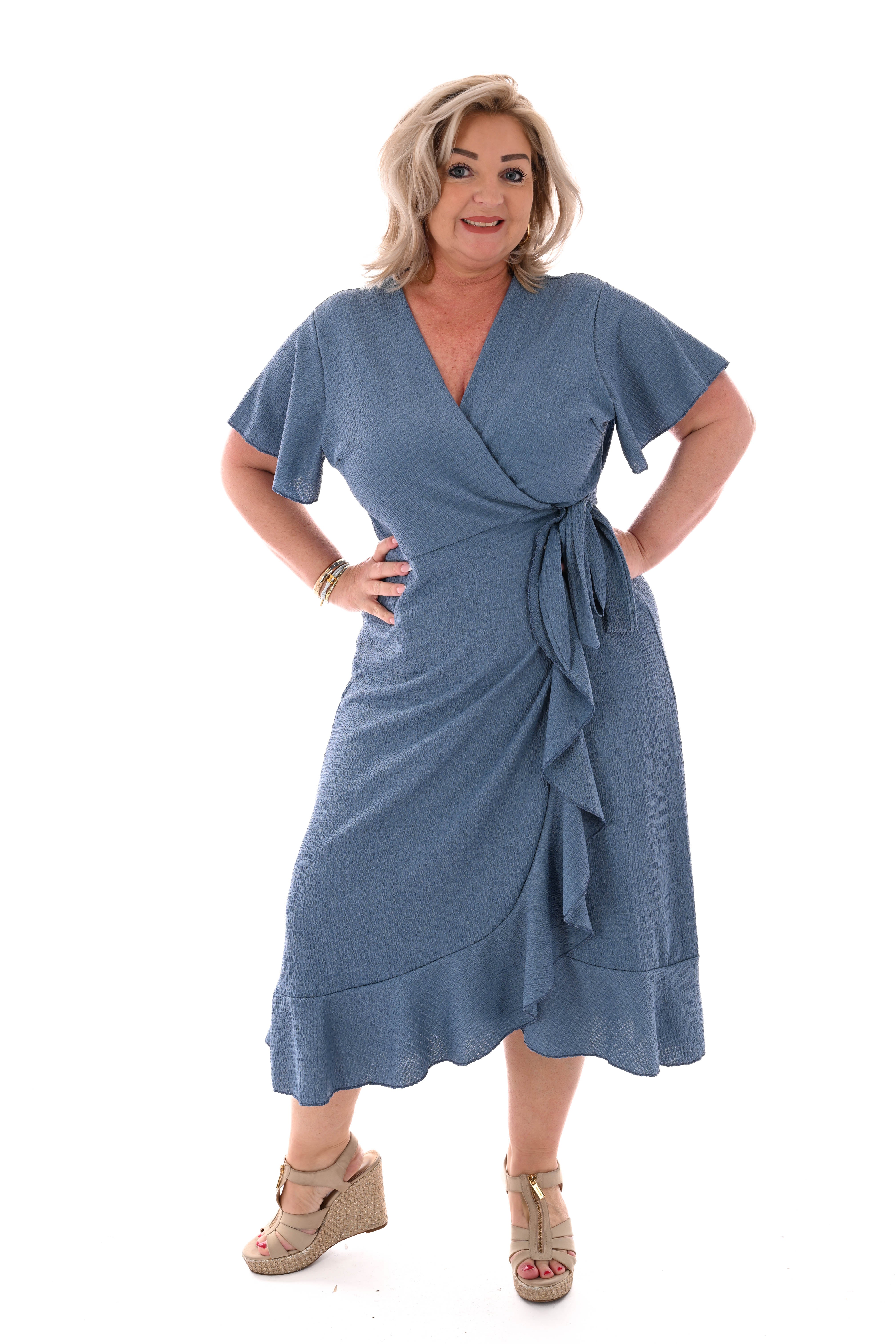 Maxi jurk overslag met roezel jeansblauw