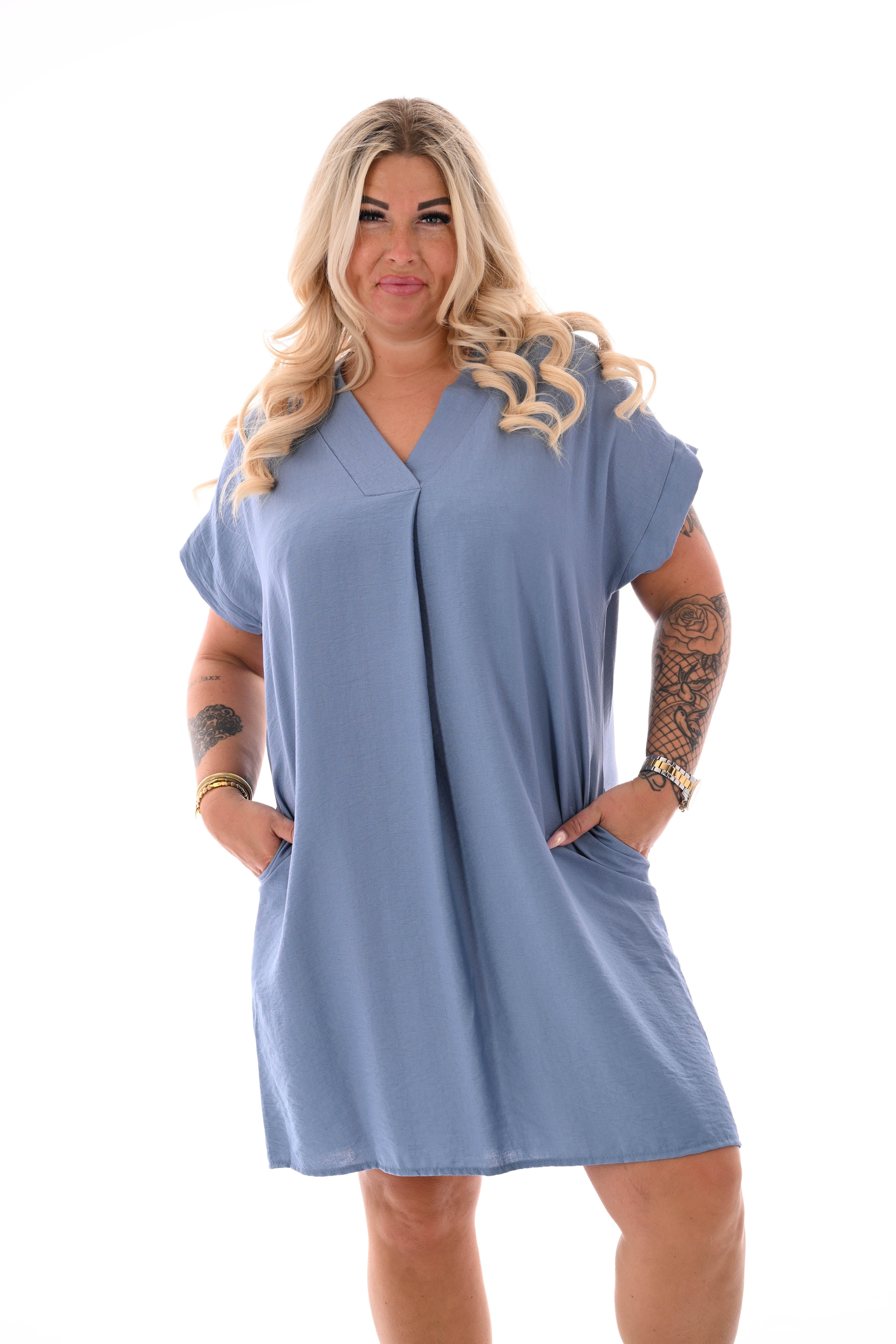 Korte jurk v-hals met zakken jeansblauw