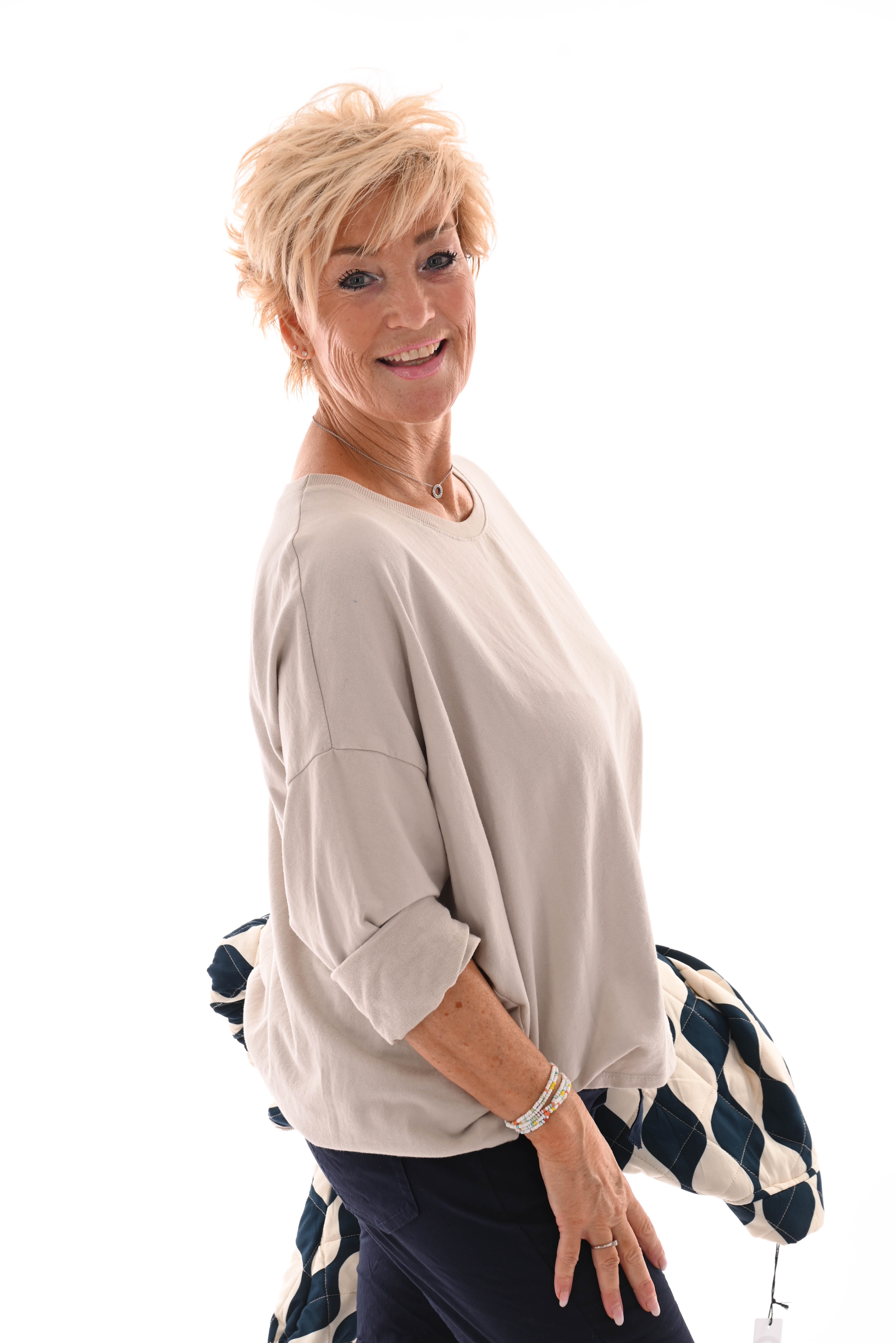 Basic top beige