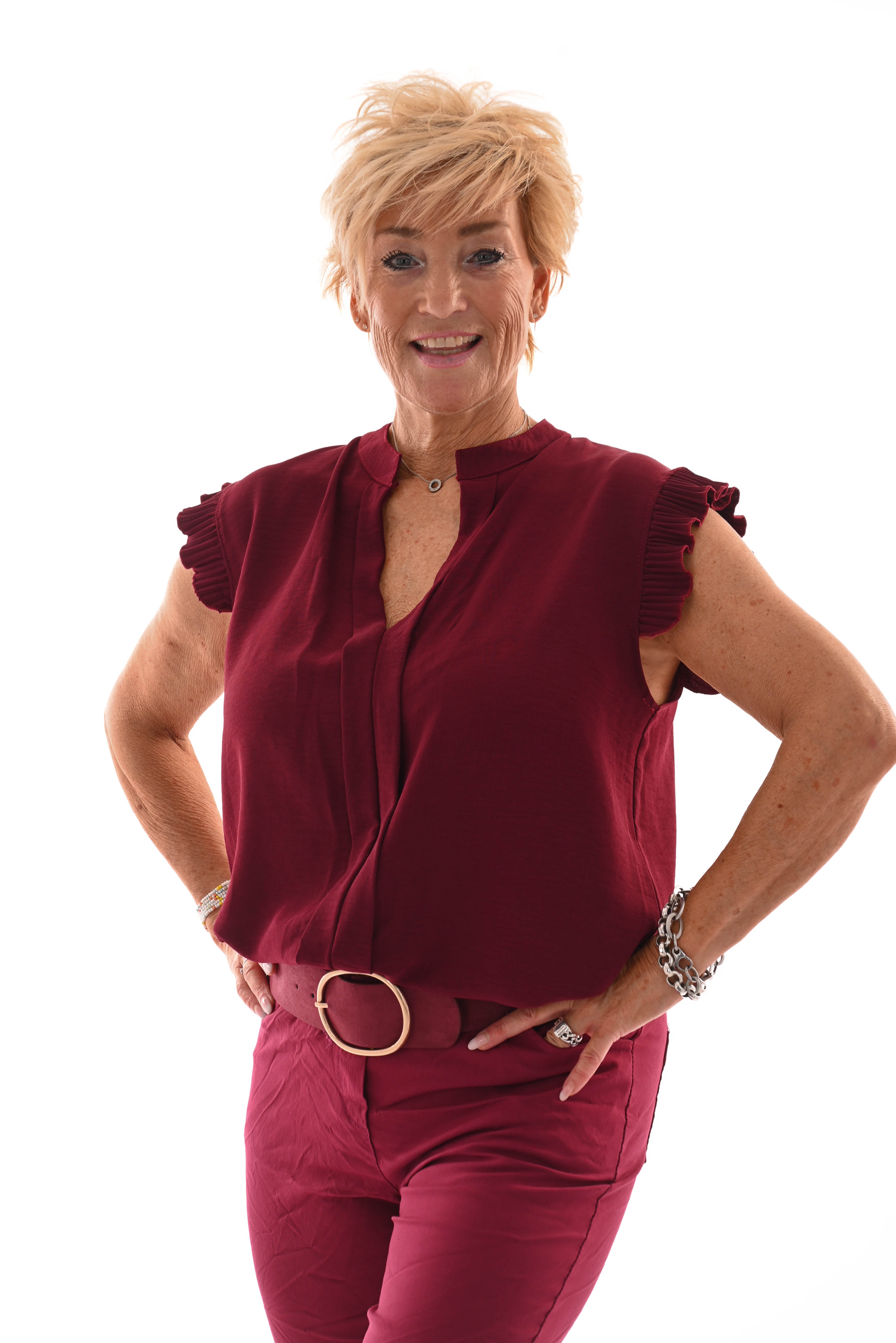 Top v-hals korte plisse mouwen bordeaux