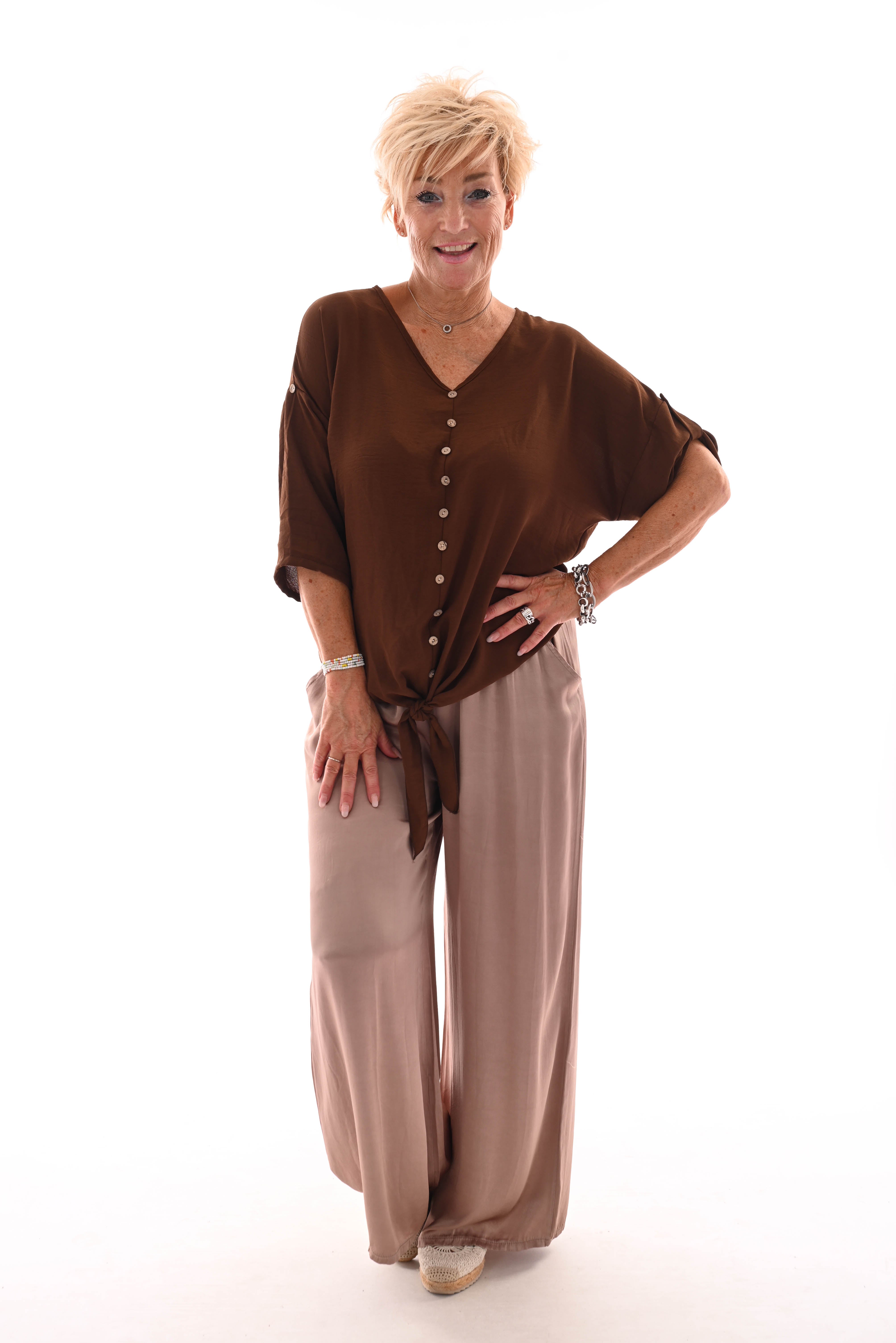 Top knoopjes met knoop bruin