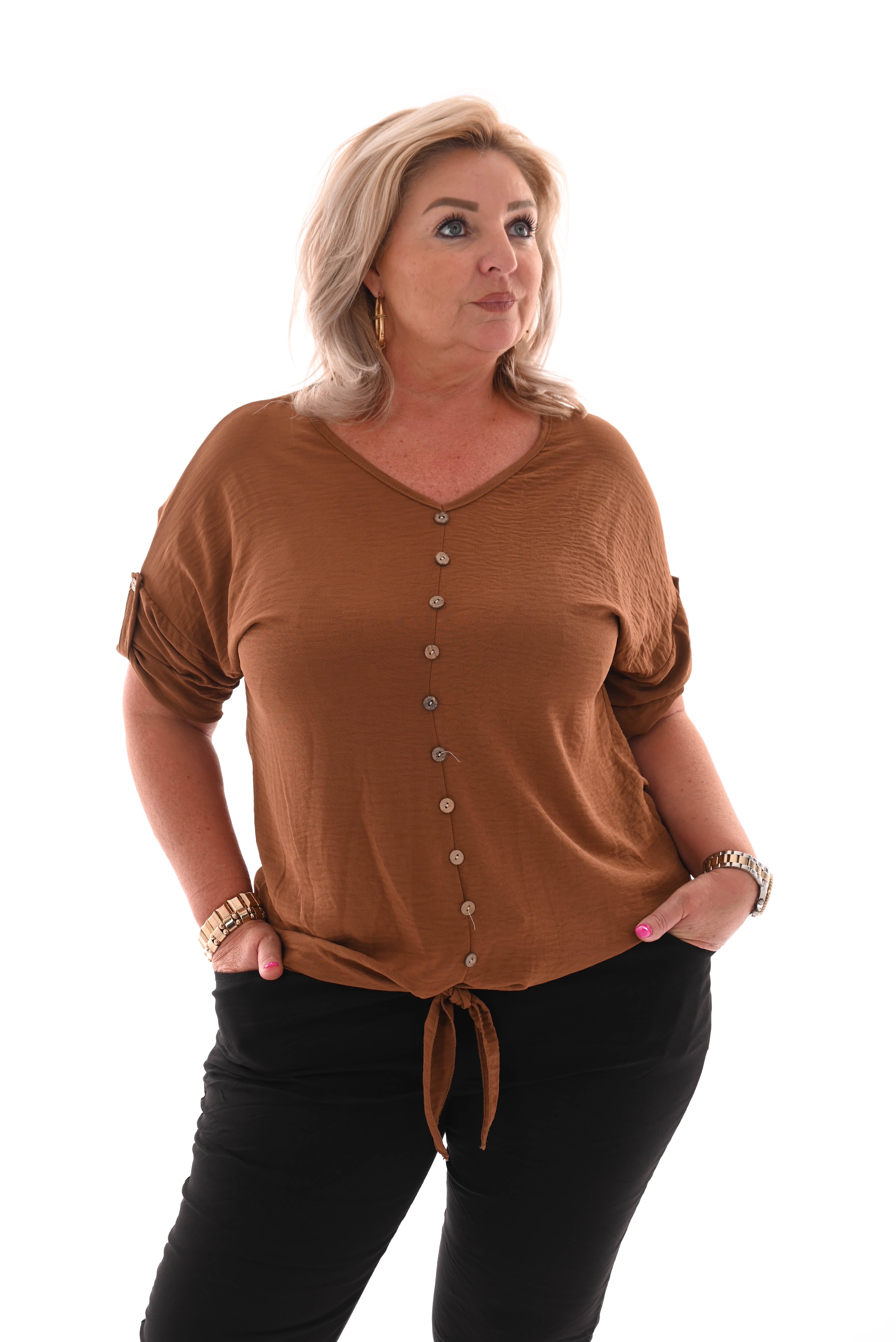 Top knoopjes met knoop camel