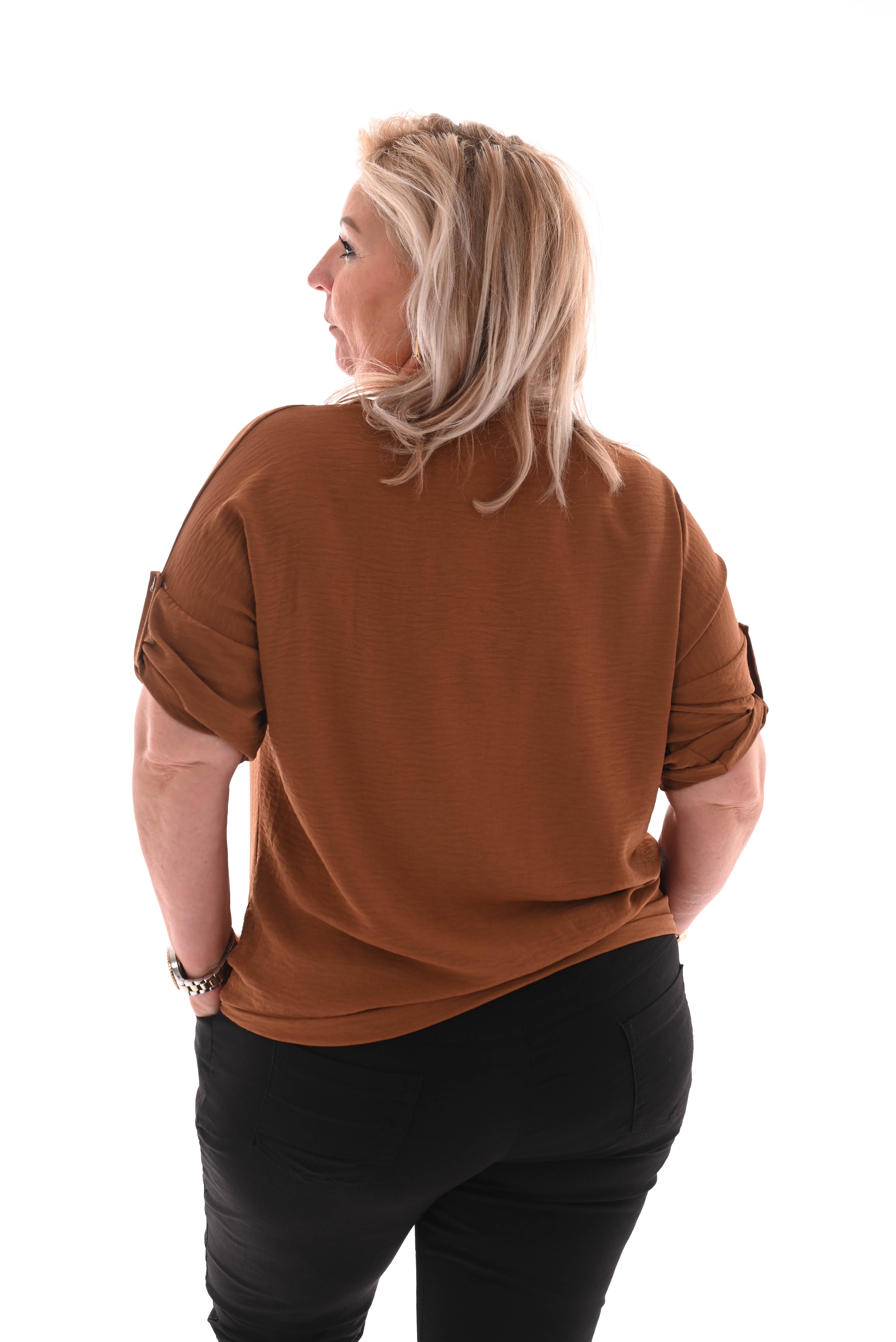 Top knoopjes met knoop camel