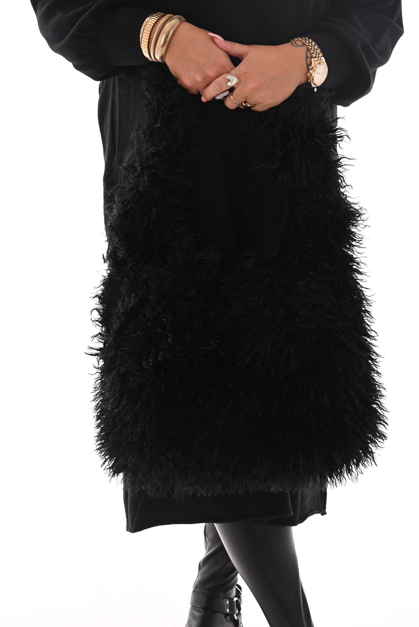 Wavy faux fur schoudertas zwart