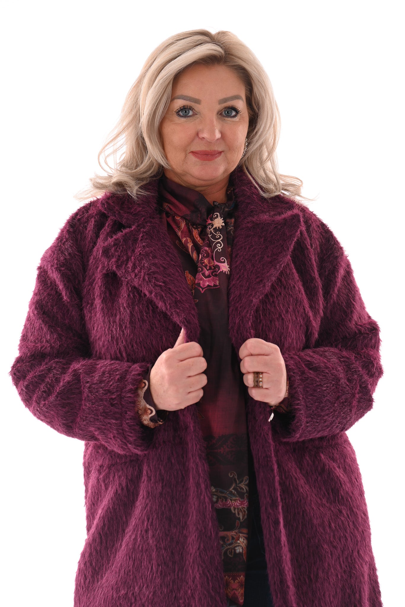 Faux fur jas franjes aubergine