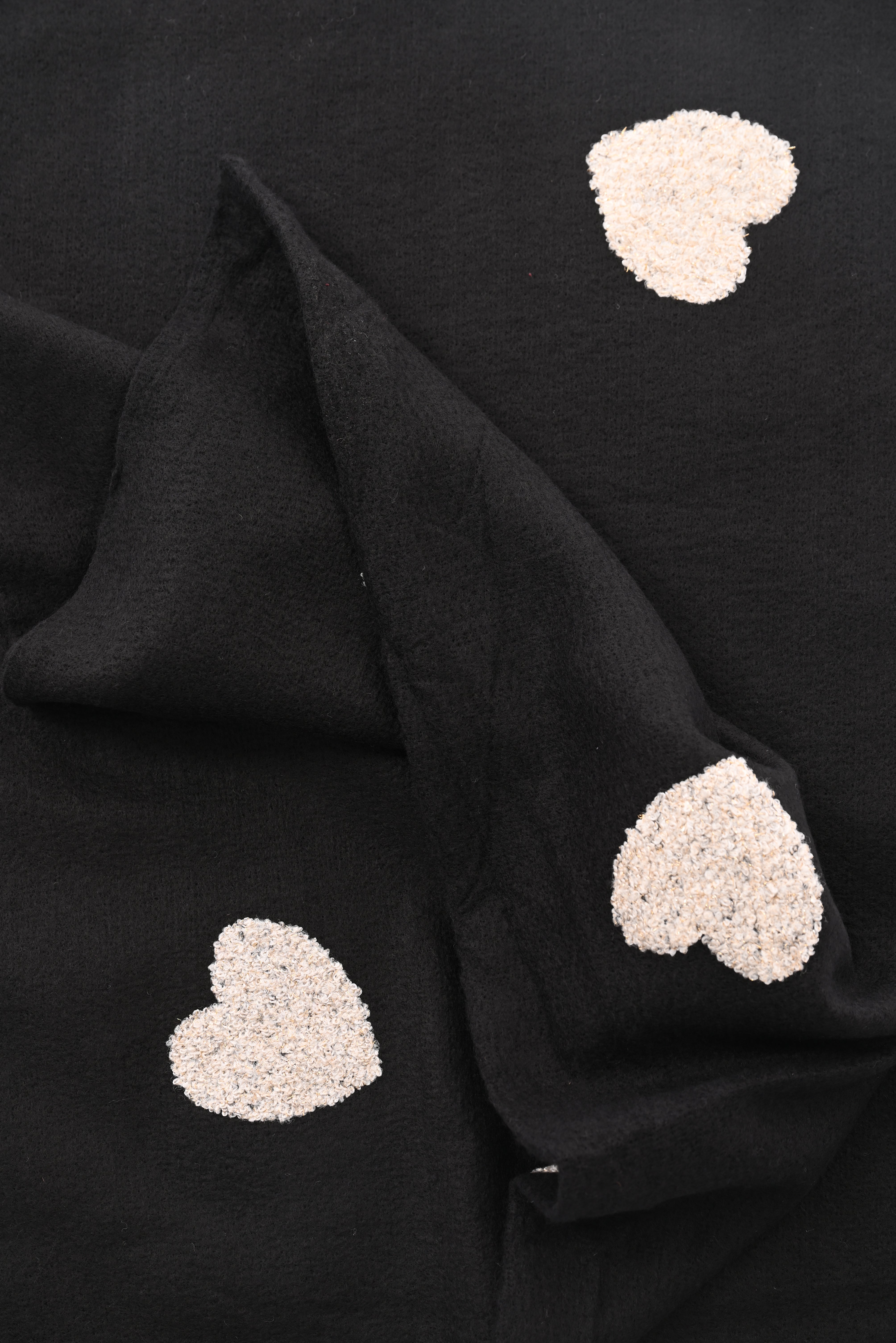 Sjaal teddy hartjes met lurex zwart