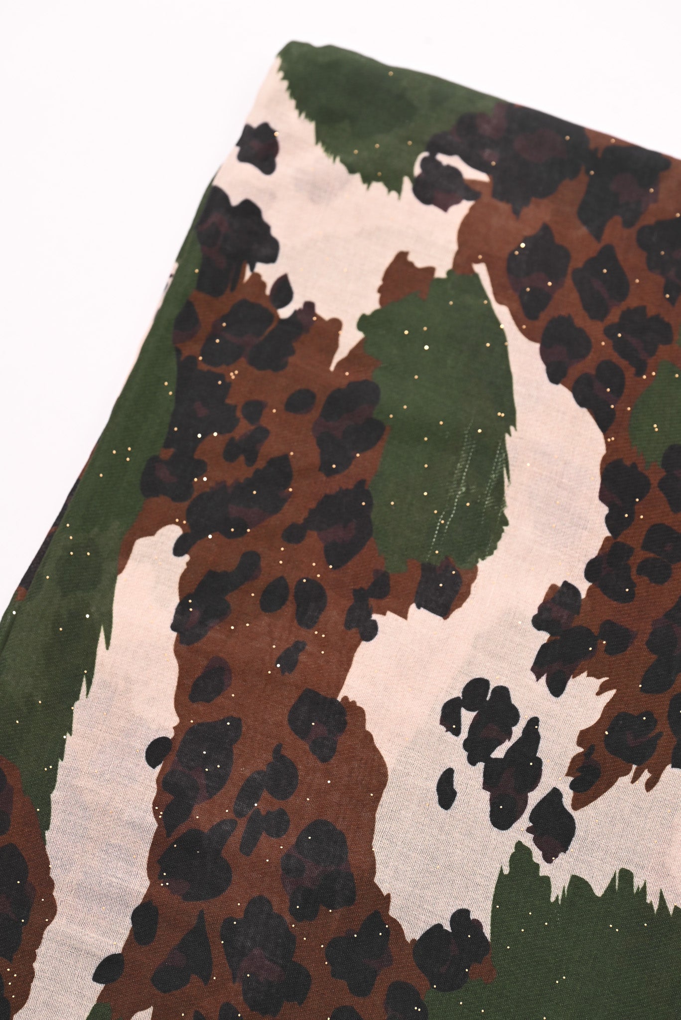 Sjaal vlekken en panterprint legergroen
