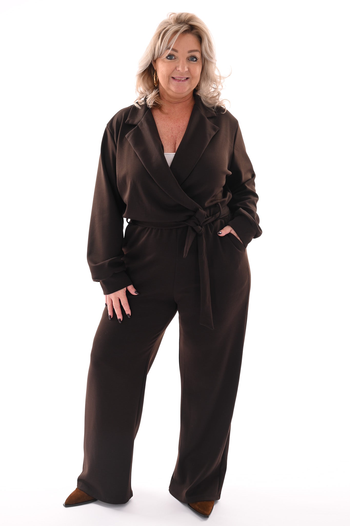 Jumpsuit met kraag donkerbruin