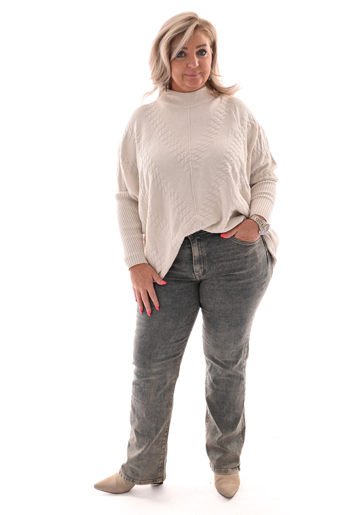 Trui kabels met wijde uitloop roomwit