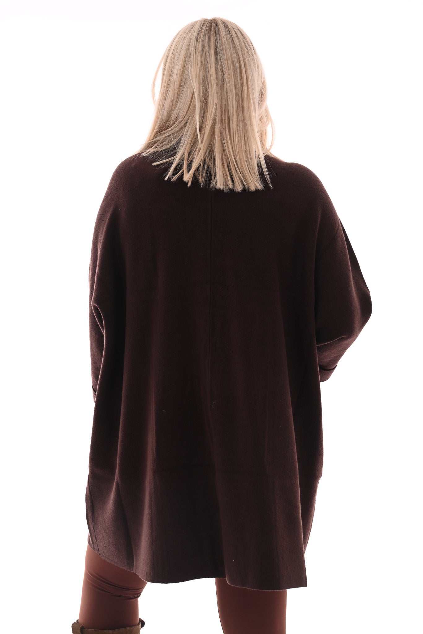 Oversized vest v-hals en grote knopen donkerbruin