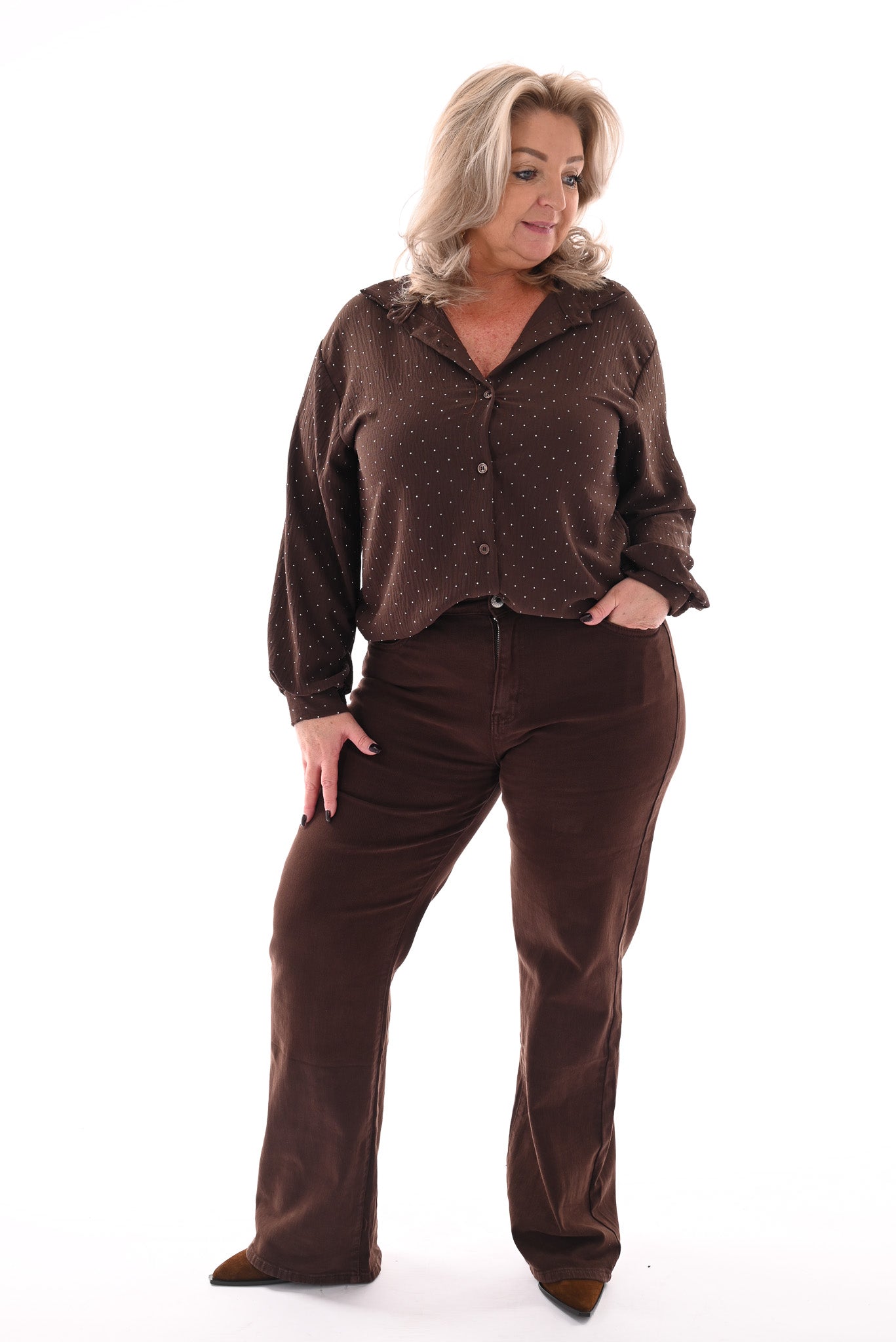 Doorknoop blouse strass donkerbruin