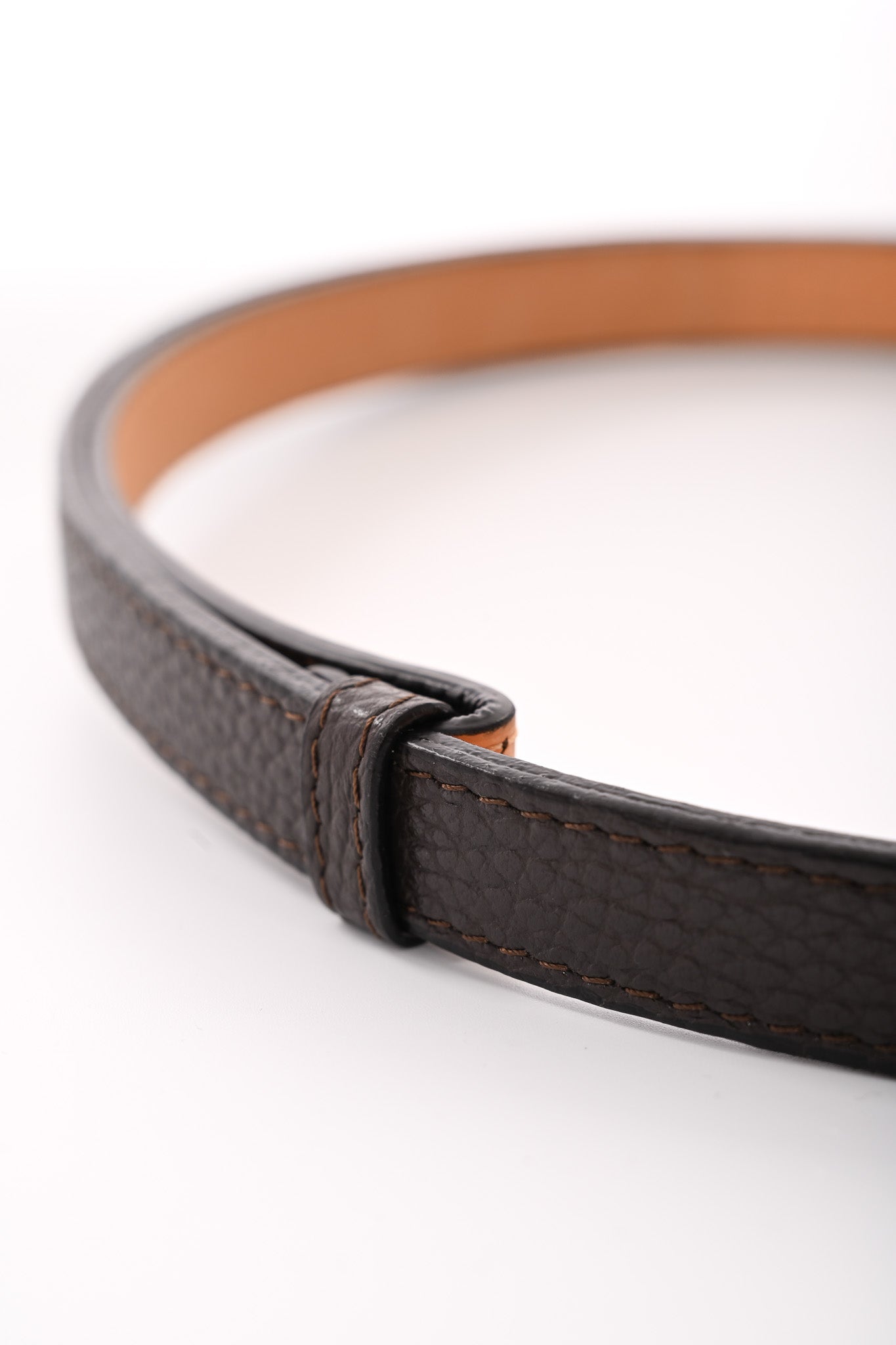 Leren smalle riem met gesp bruin