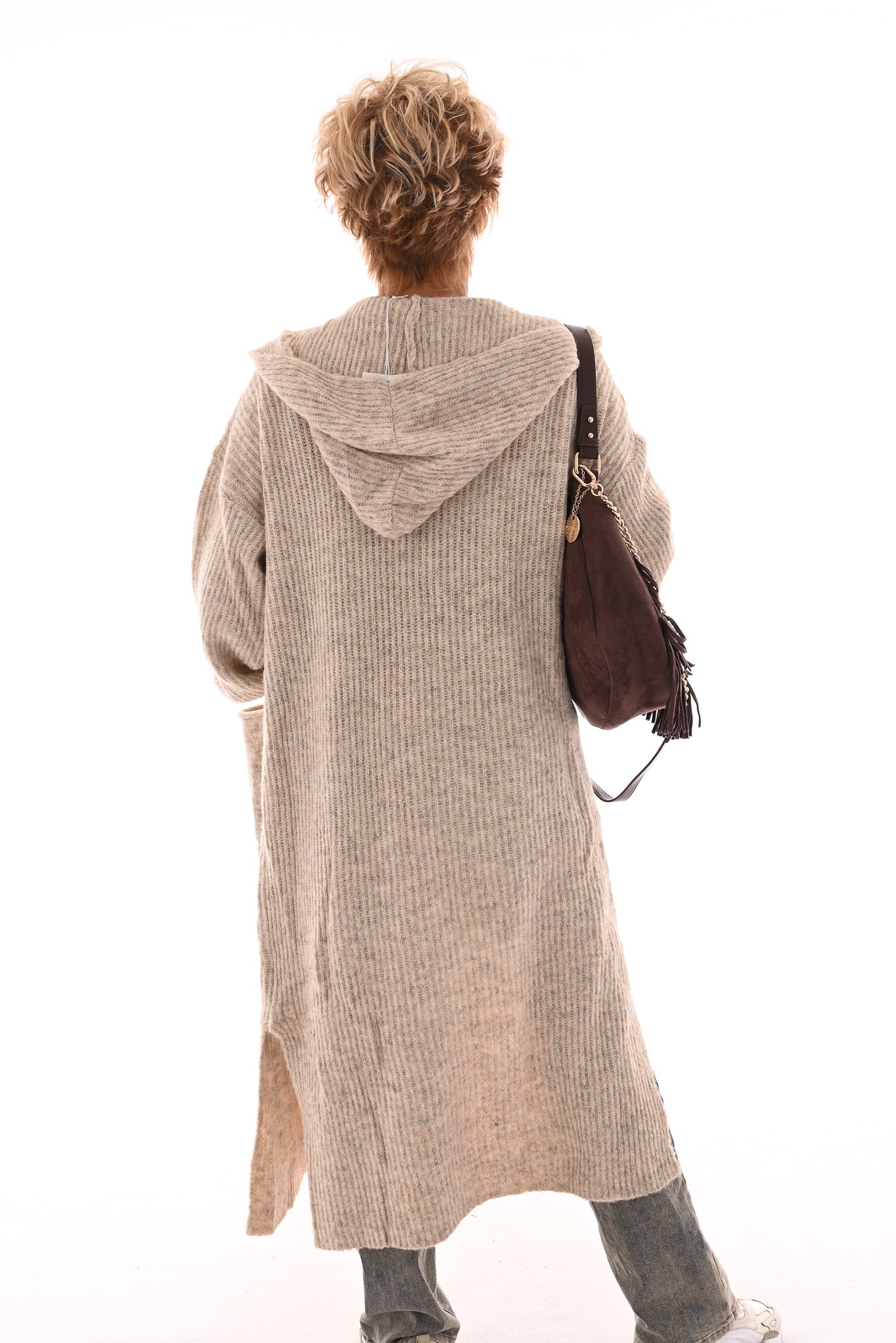 Lang gebreid vest met capuchon beige
