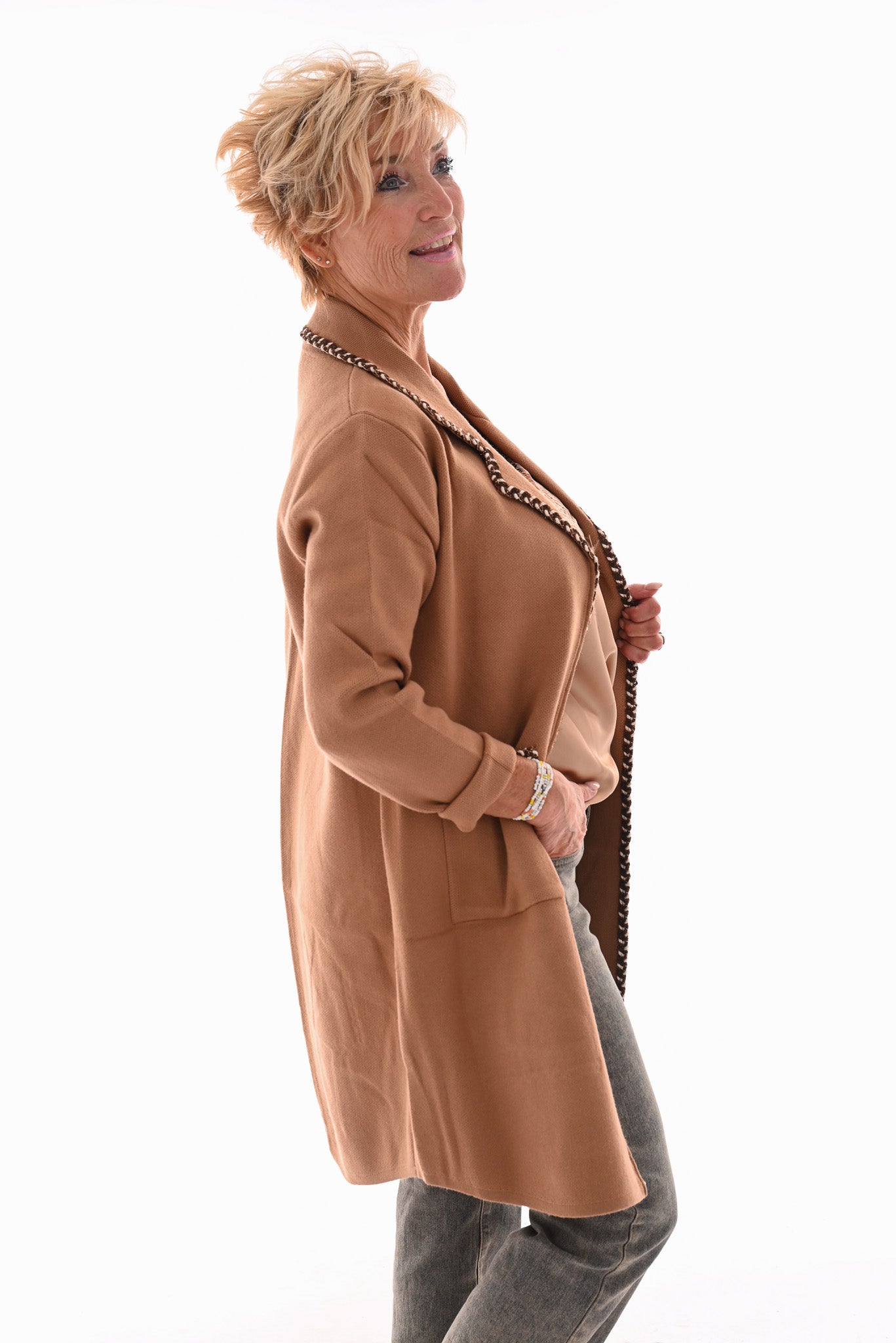 Half lang vest met kraag rand detail camel