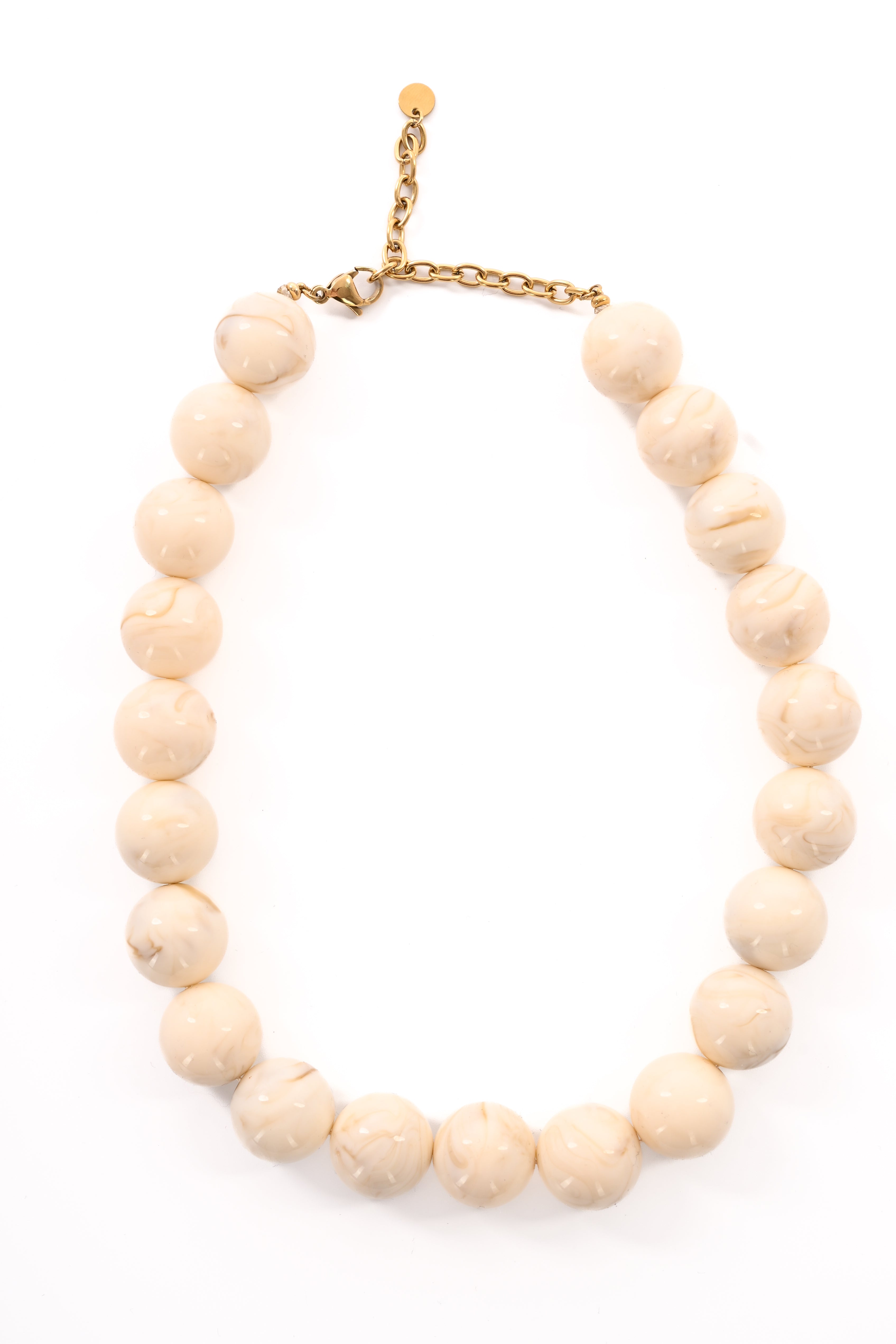 Ketting grote ronde kralen roomwit