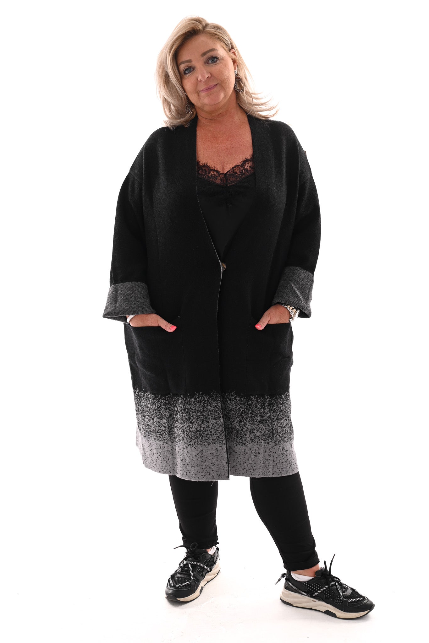 Oversized vest v-hals en grote zakken zwart